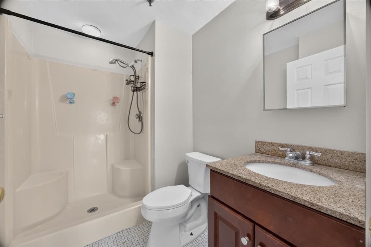 Condominium at 230 Willard # 701, Quincy MA 02169, photo 17 of 34