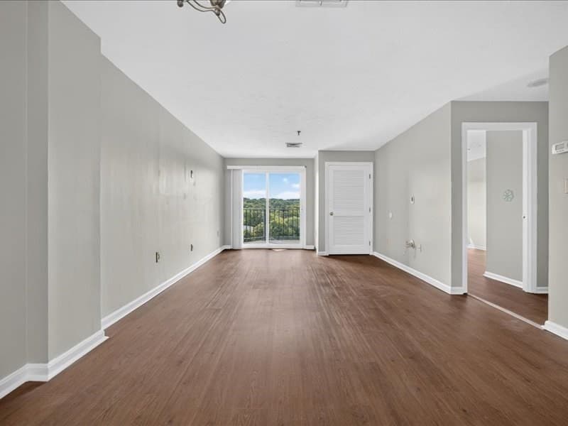 Condominium at 230 Willard # 701, Quincy MA 02169, photo 12 of 34
