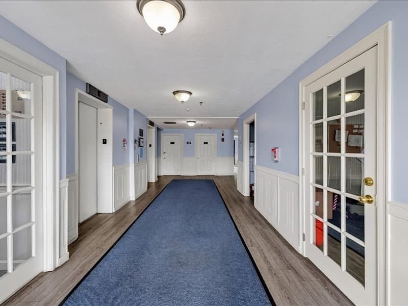 Condominium at 230 Willard # 701, Quincy MA 02169, photo 4 of 34