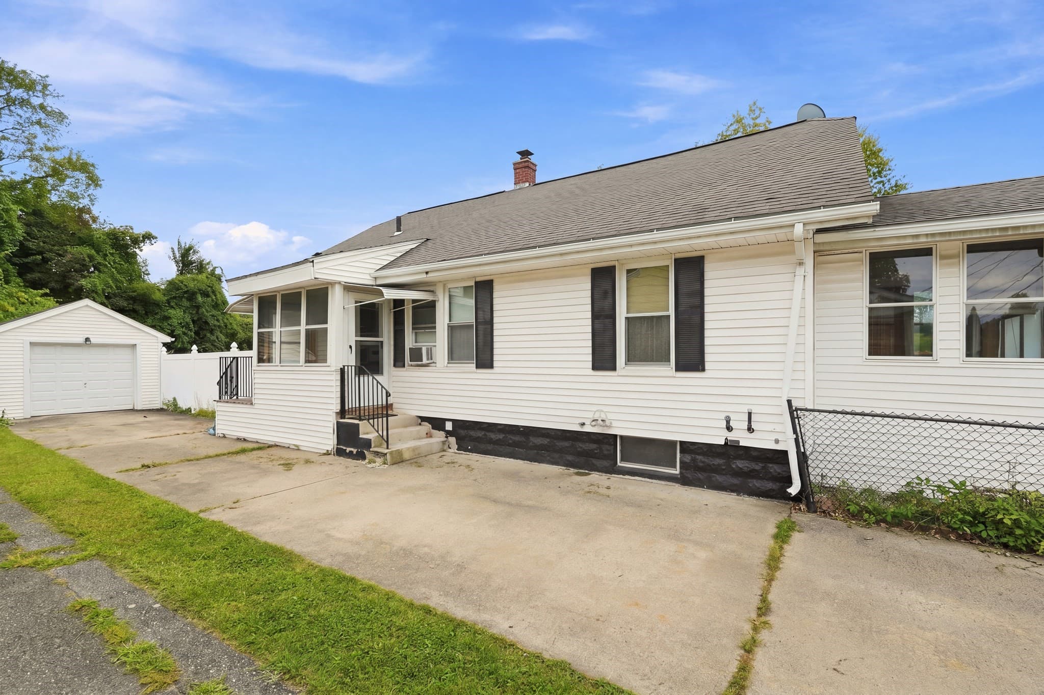 Single Family Residence at 41 Ludger Ave, Chicopee MA 01020, Chicopee, photo 2 of 29