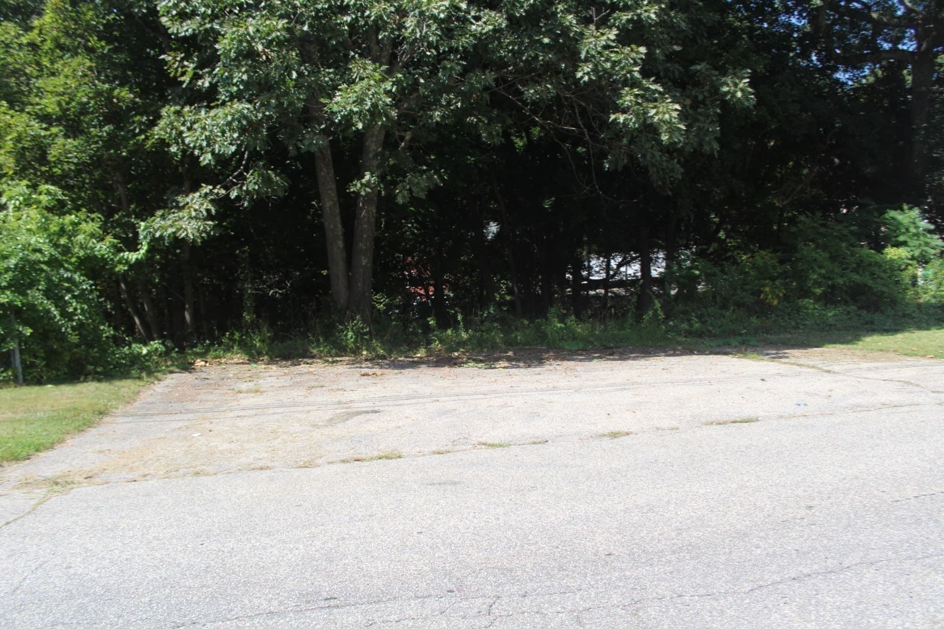 Multi Family at 50 Valley St, Spencer MA 01562, Spencer, photo 12 of 36