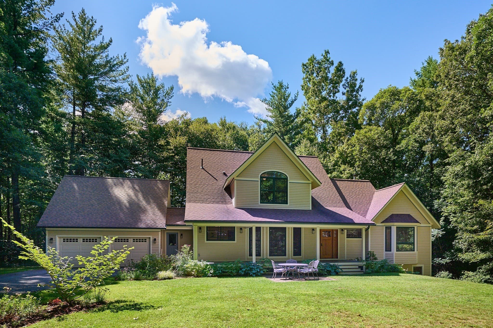 719 Park Hill Road, Northampton MA 01062