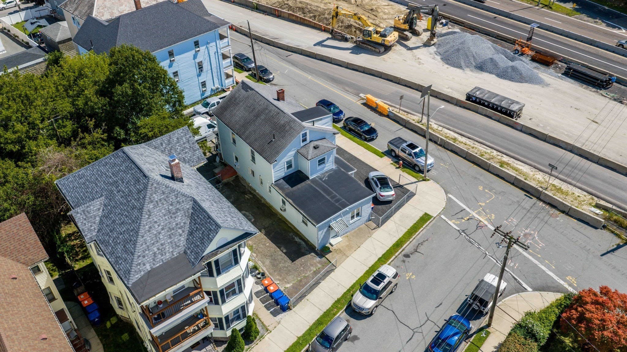 3 Family at 495 Cedar Grove St, New Bedford MA 02746, New Bedford, photo 24 of 26