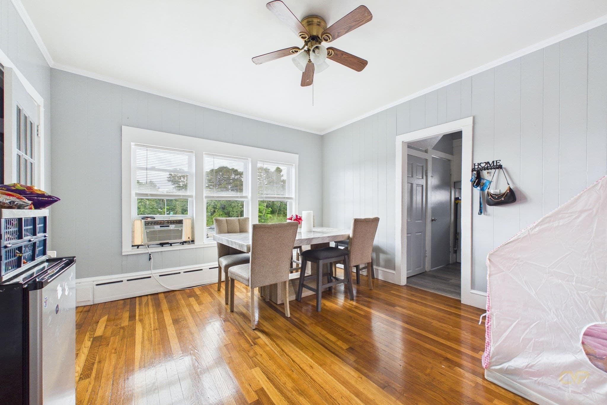 3 Family at 495 Cedar Grove St, New Bedford MA 02746, New Bedford, photo 4 of 26