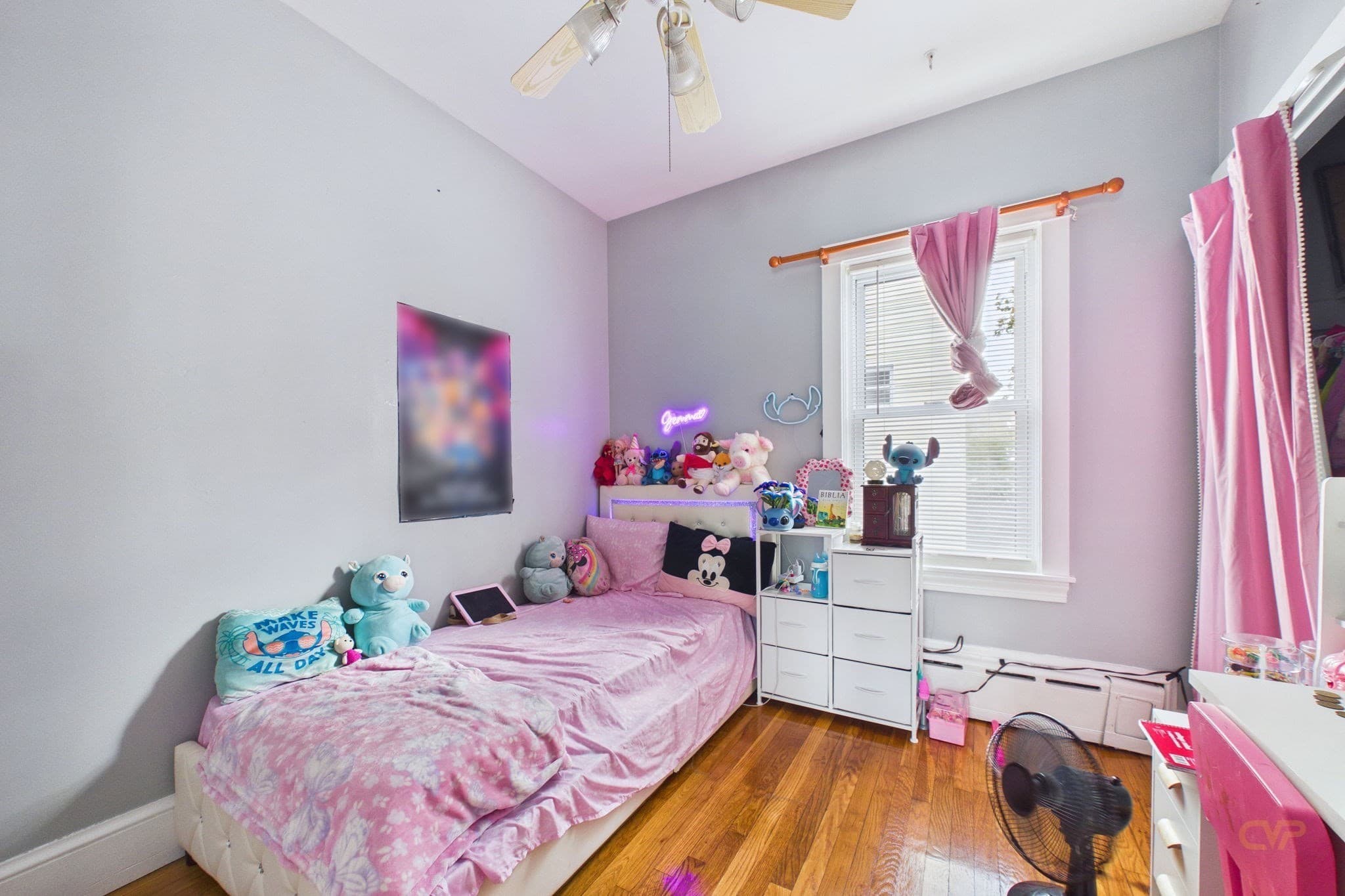 3 Family at 495 Cedar Grove St, New Bedford MA 02746, New Bedford, photo 8 of 26
