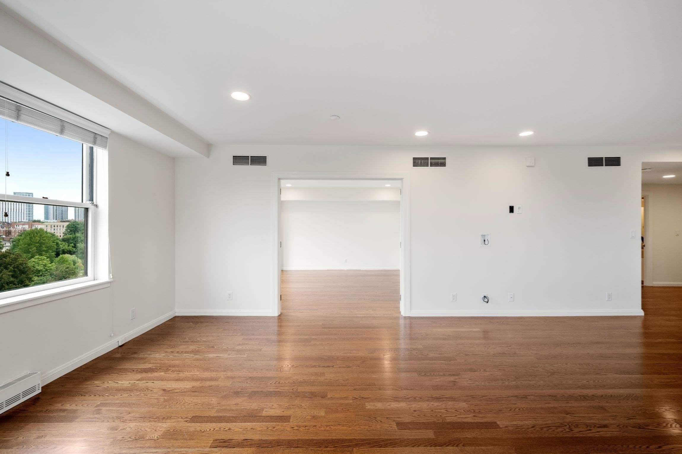 Condominium at 2 Commonwealth # 8G, Boston MA 02116, photo 18 of 42