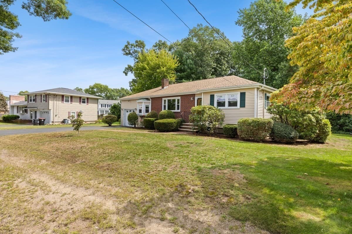 Single Family Residence at 58 Harlan Cir, Brockton MA 02301, Brockton, photo 2 of 36