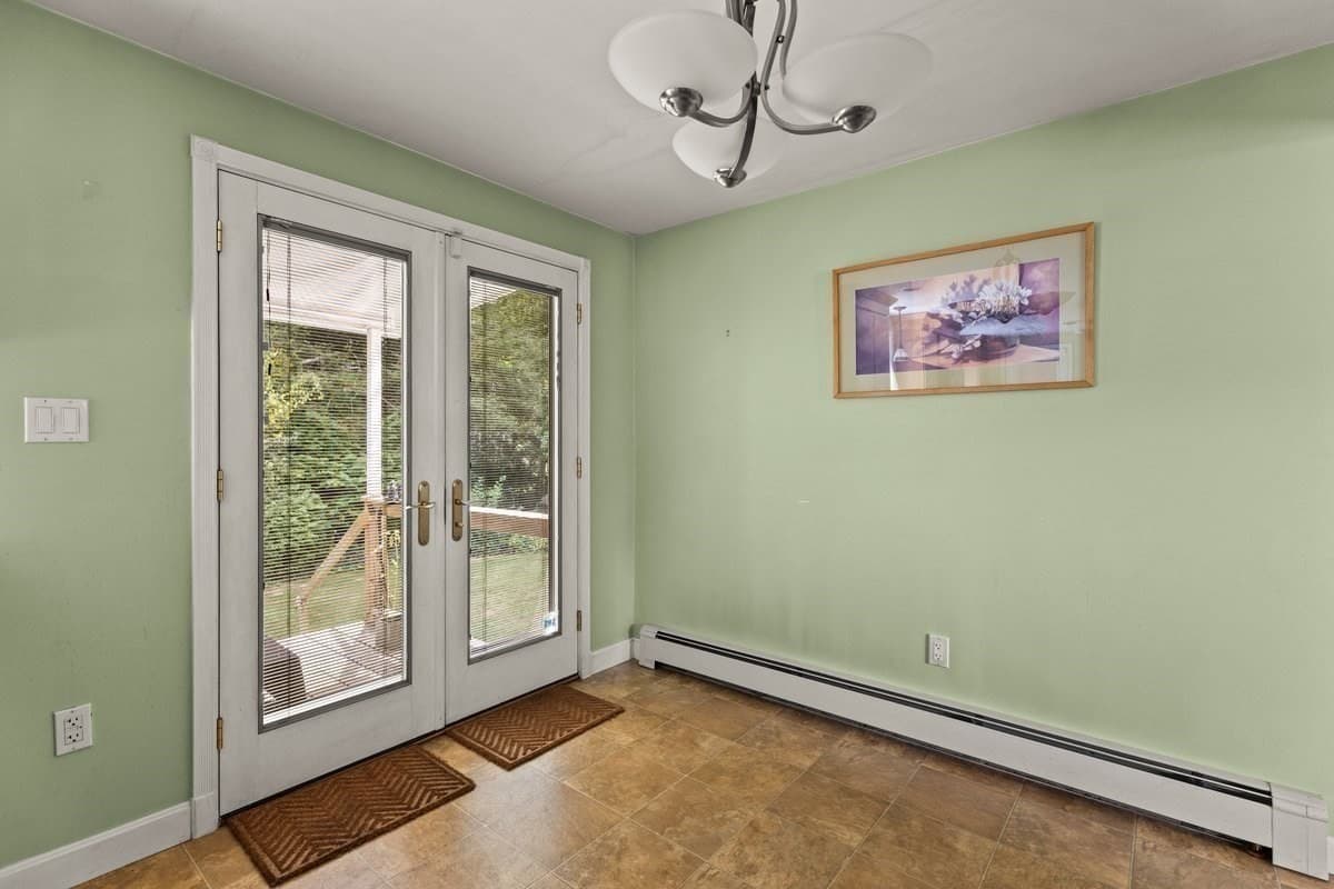 Single Family Residence at 58 Harlan Cir, Brockton MA 02301, Brockton, photo 19 of 36