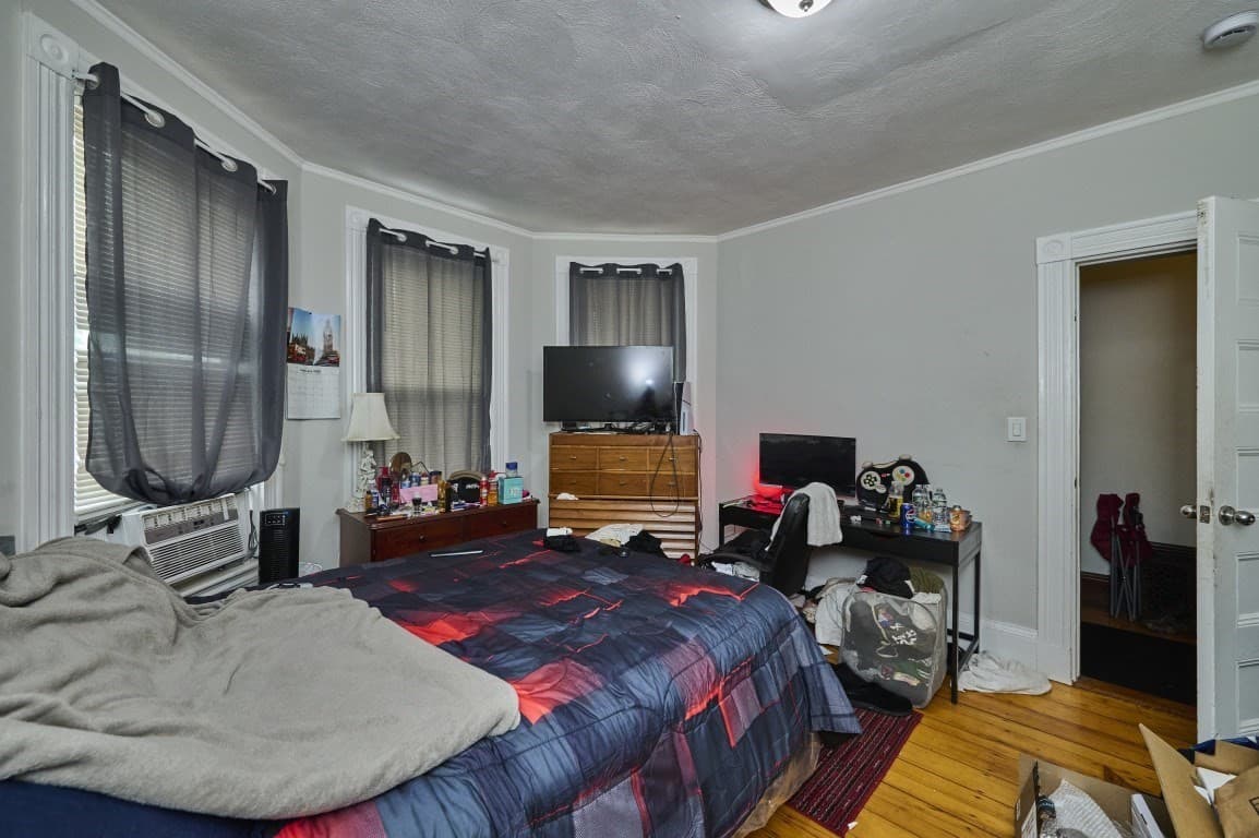 3 Family at 11 Wolcott Street, Boston MA 02121, photo 20 of 34