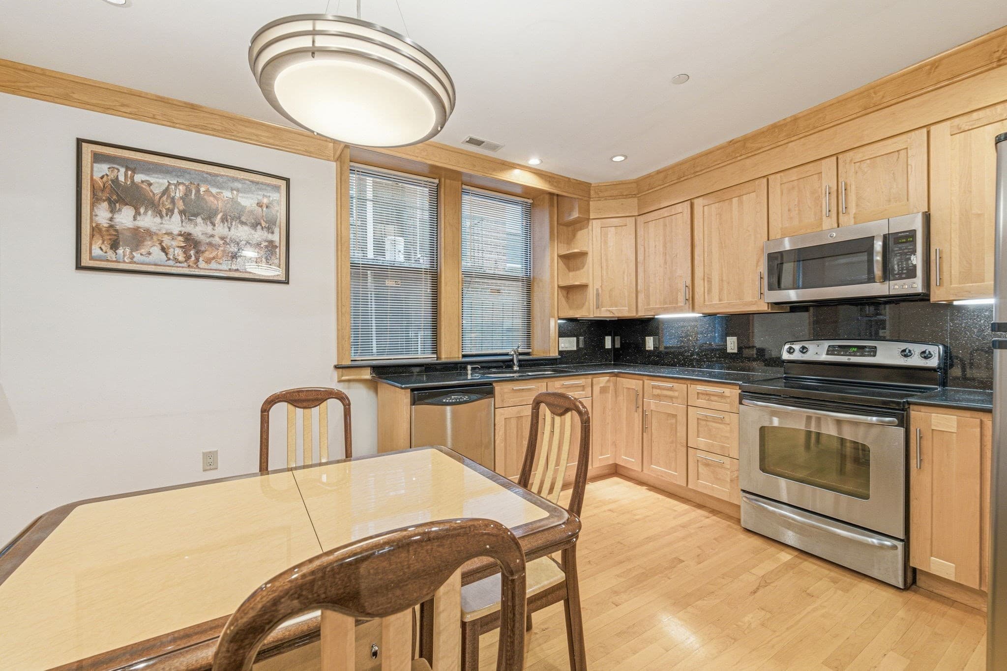 Condominium at 34 Harrison Avenue # B, Boston MA 02111, photo 6 of 30