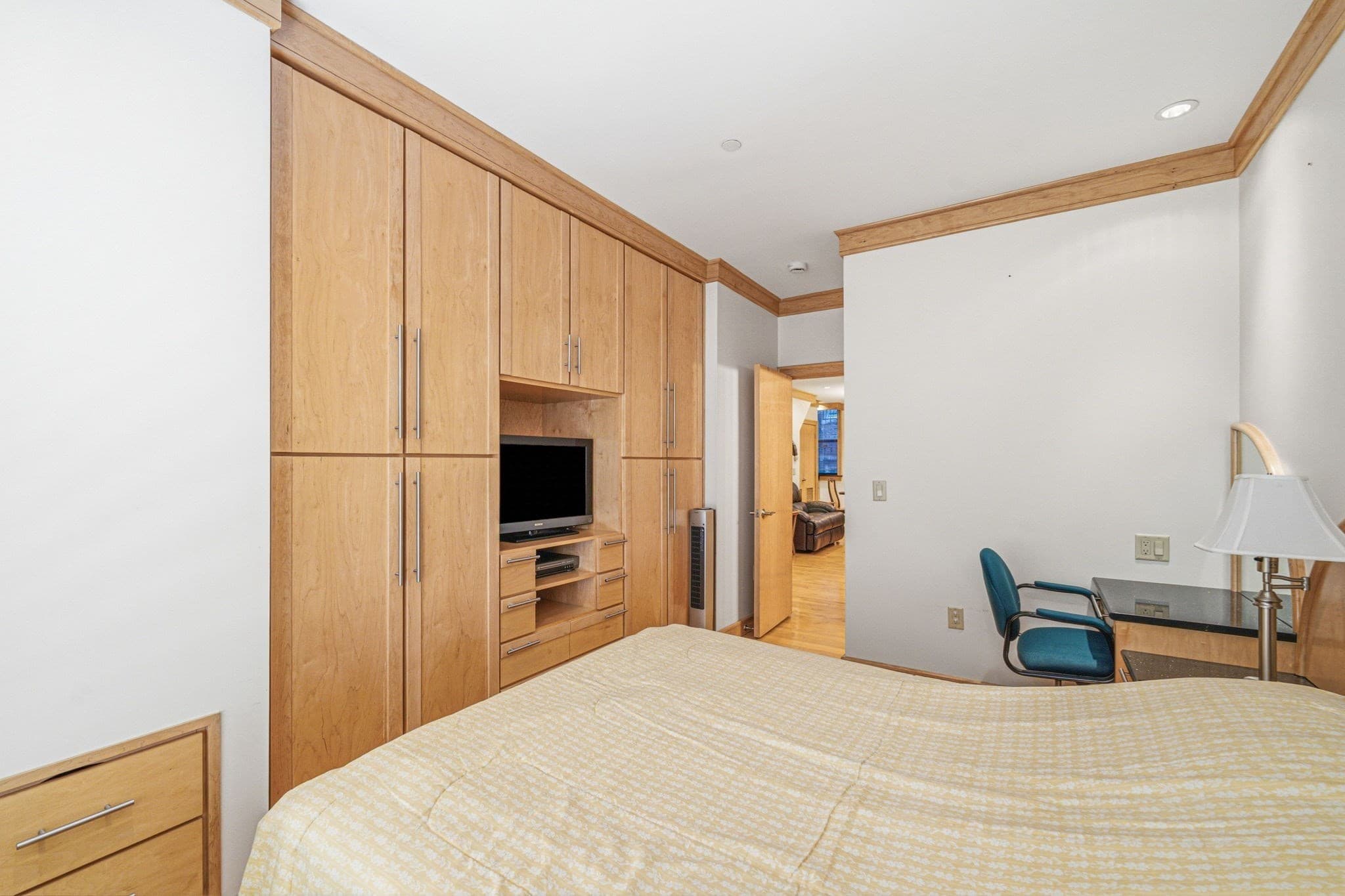 Condominium at 34 Harrison Avenue # B, Boston MA 02111, photo 17 of 30