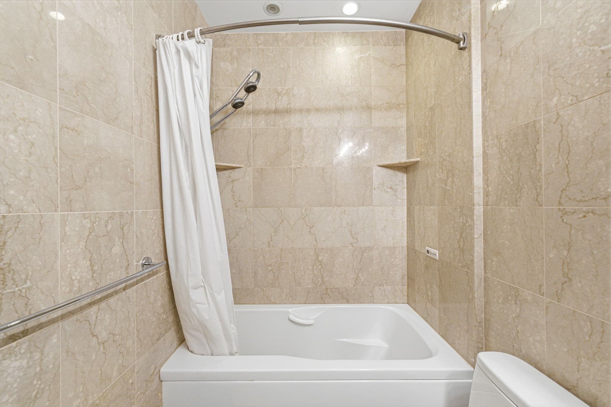 Condominium at 34 Harrison Avenue # B, Boston MA 02111, photo 19 of 30