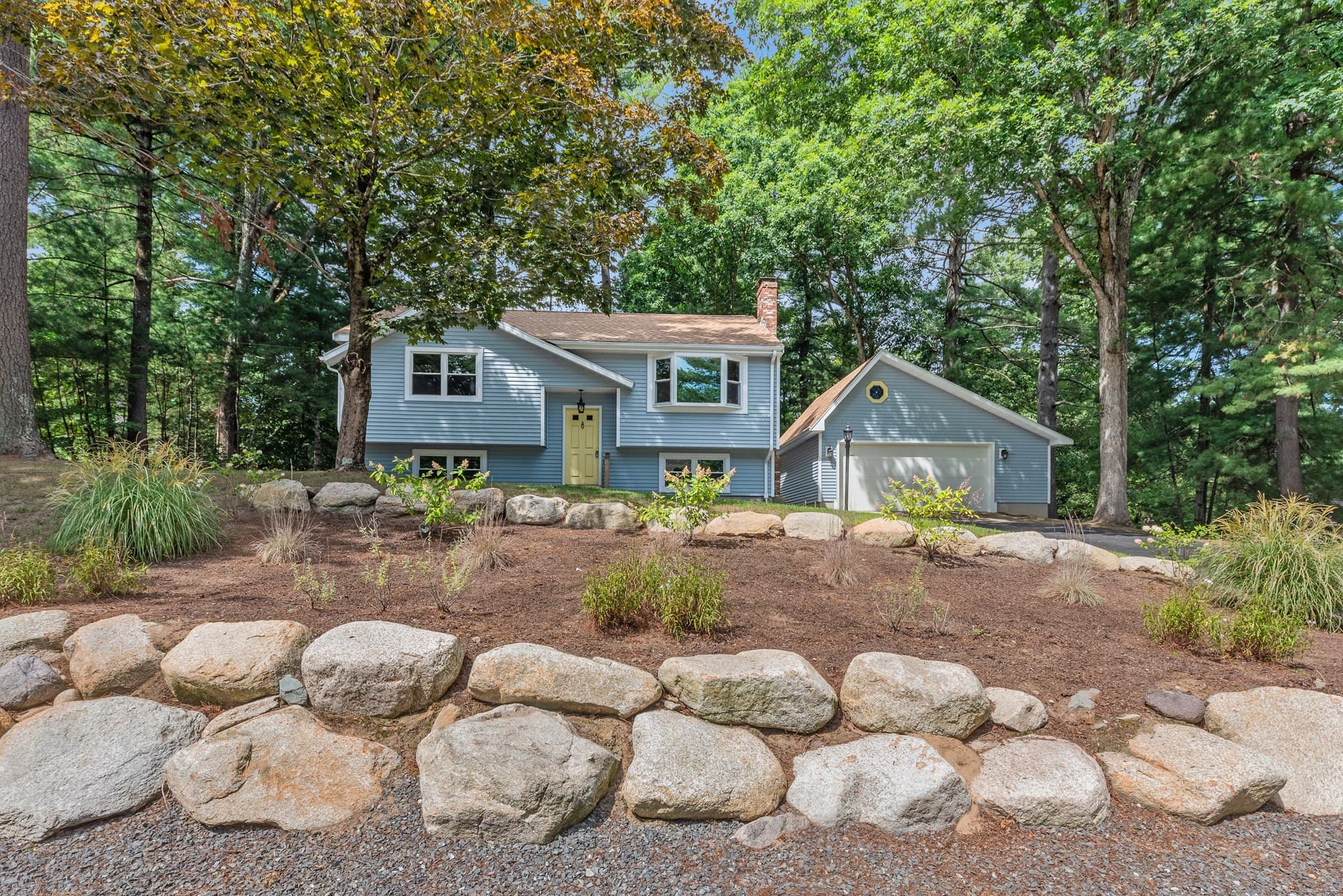 Single Family Residence at 3 Jason Cir, North Attleboro MA 02760, North Attleboro, photo 3 of 42