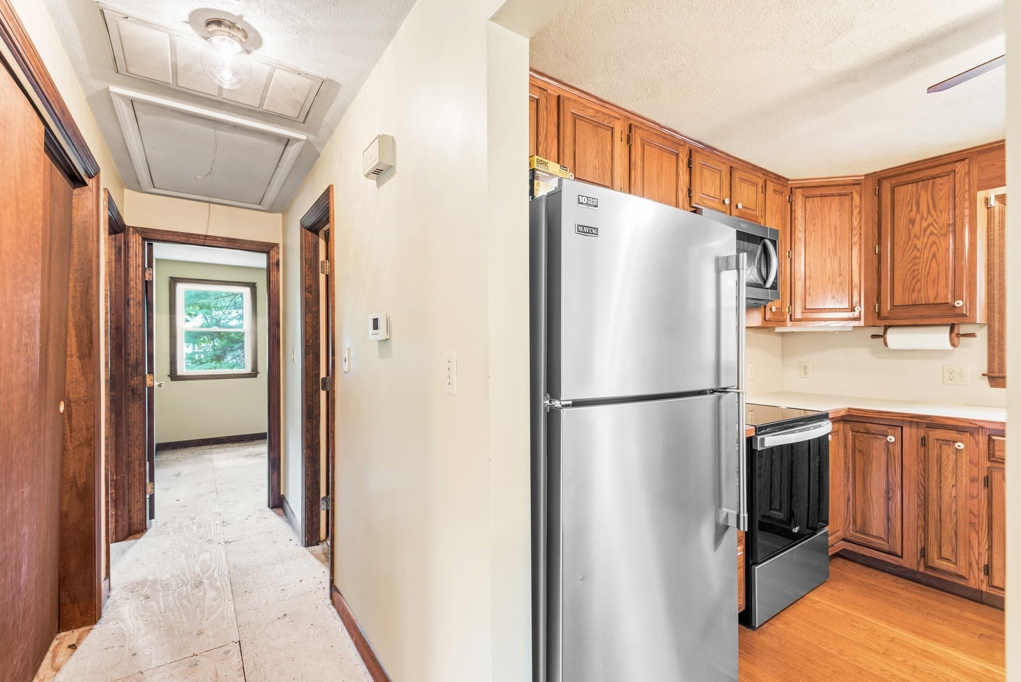 Single Family Residence at 3 Jason Cir, North Attleboro MA 02760, North Attleboro, photo 28 of 42