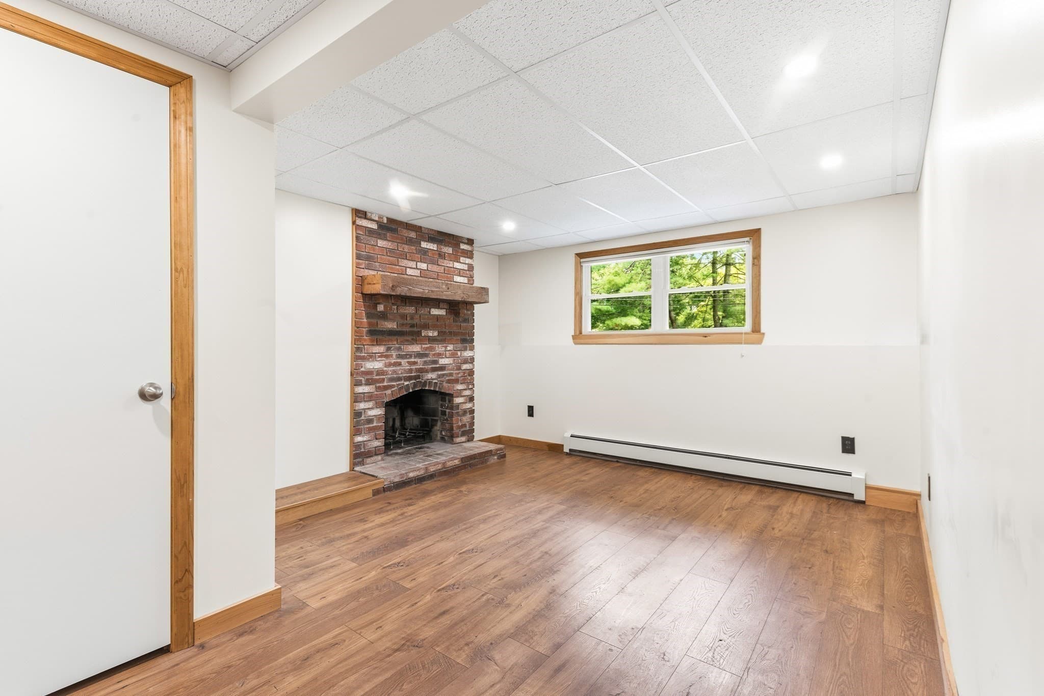 Single Family Residence at 3 Jason Cir, North Attleboro MA 02760, North Attleboro, photo 40 of 42