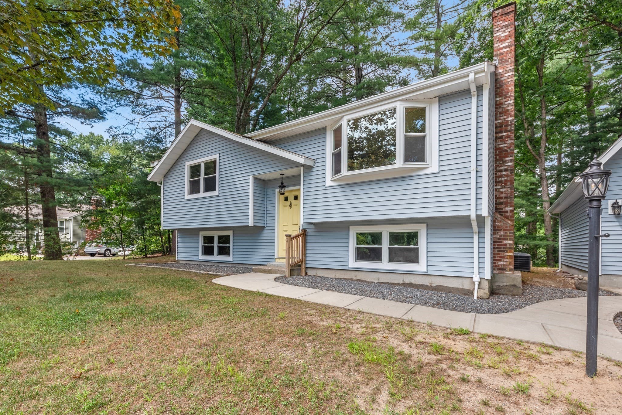 Single Family Residence at 3 Jason Cir, North Attleboro MA 02760, North Attleboro, photo 4 of 42
