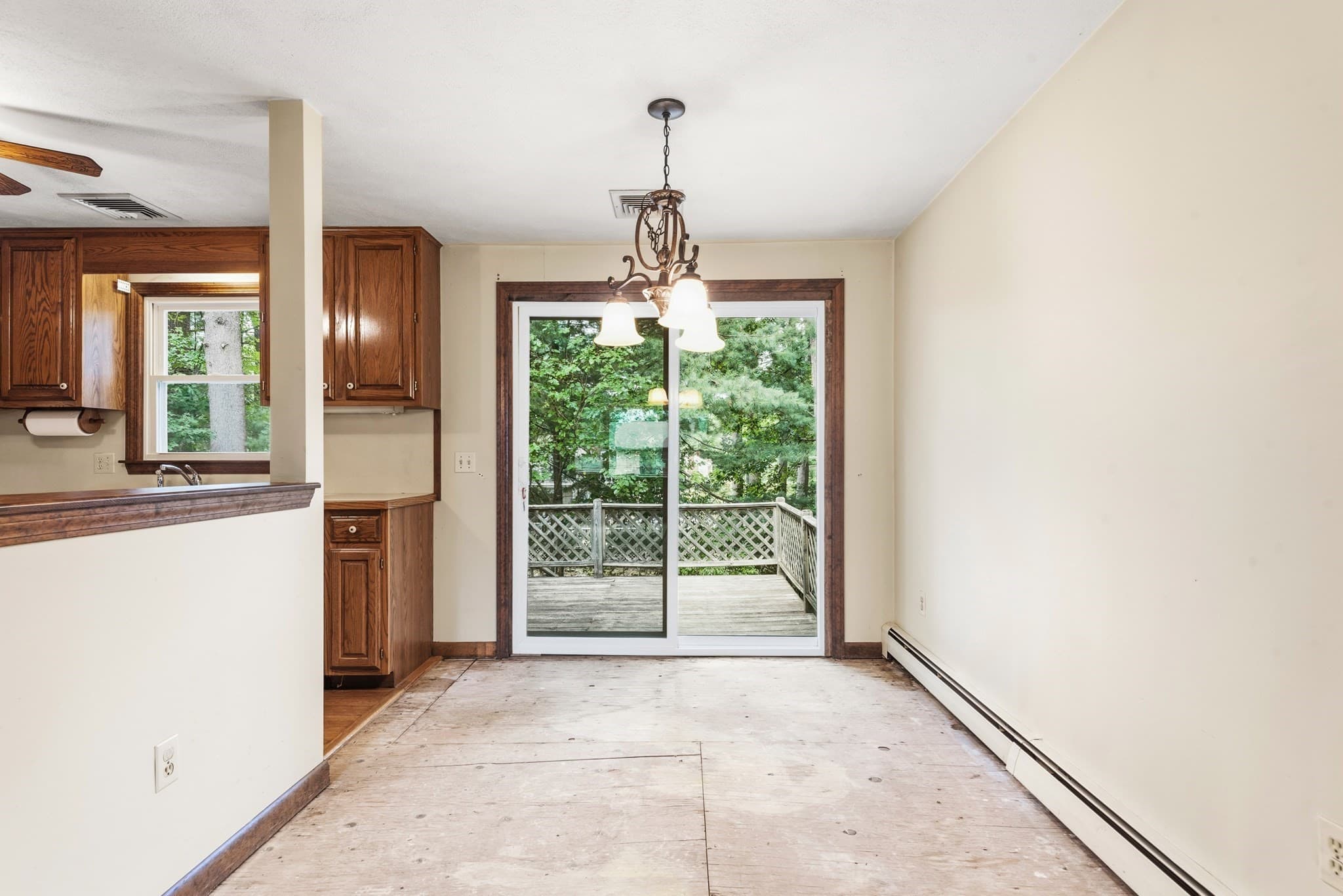 Single Family Residence at 3 Jason Cir, North Attleboro MA 02760, North Attleboro, photo 25 of 42