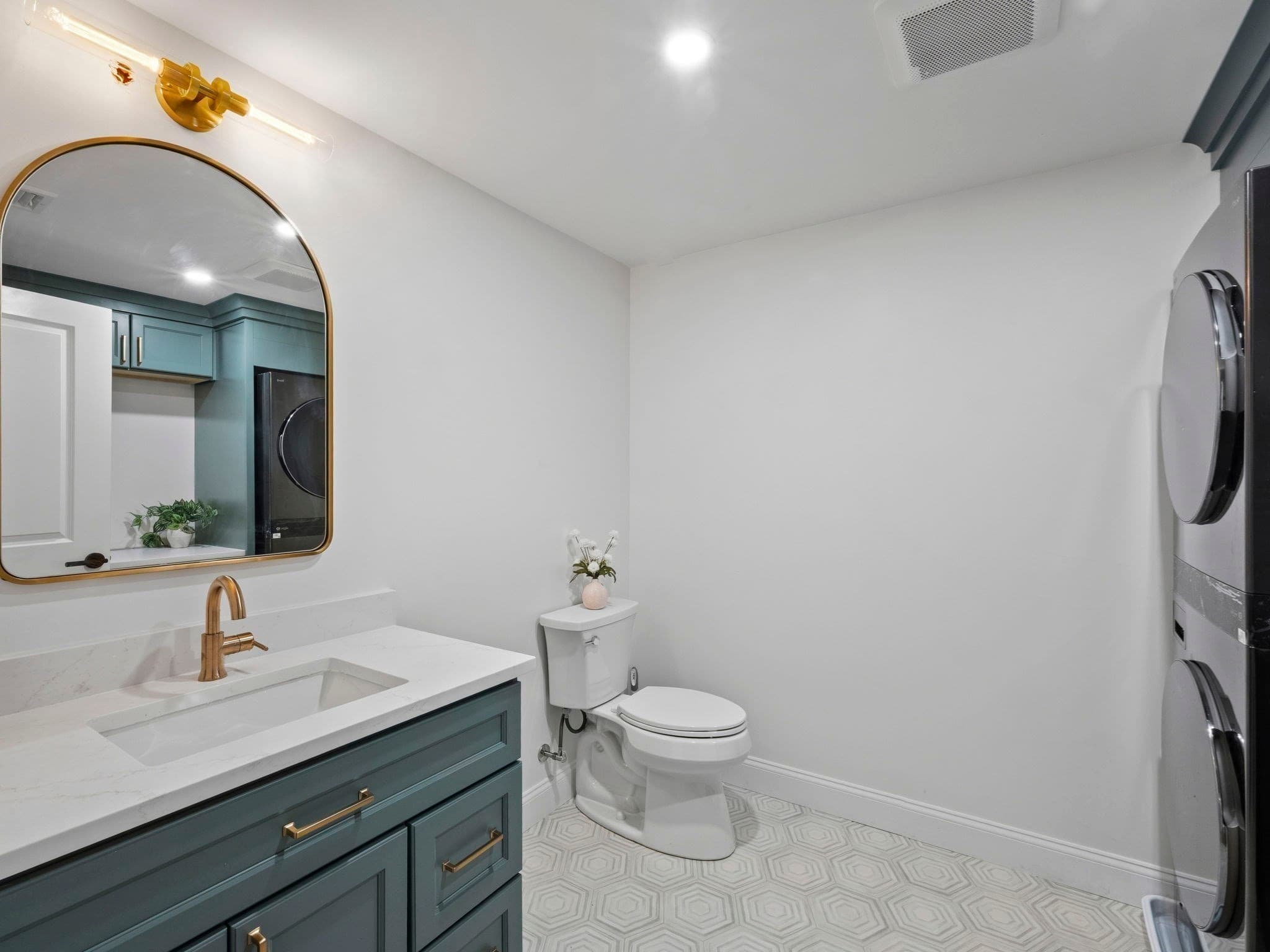 Single Family Residence at 175 West St, Reading MA 01867, Reading, photo 24 of 42