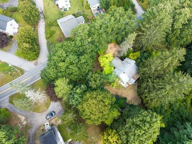 Single Family Residence at 101 Willowdale, Tyngsborough MA 01879, Tyngsborough, photo 2 of 8