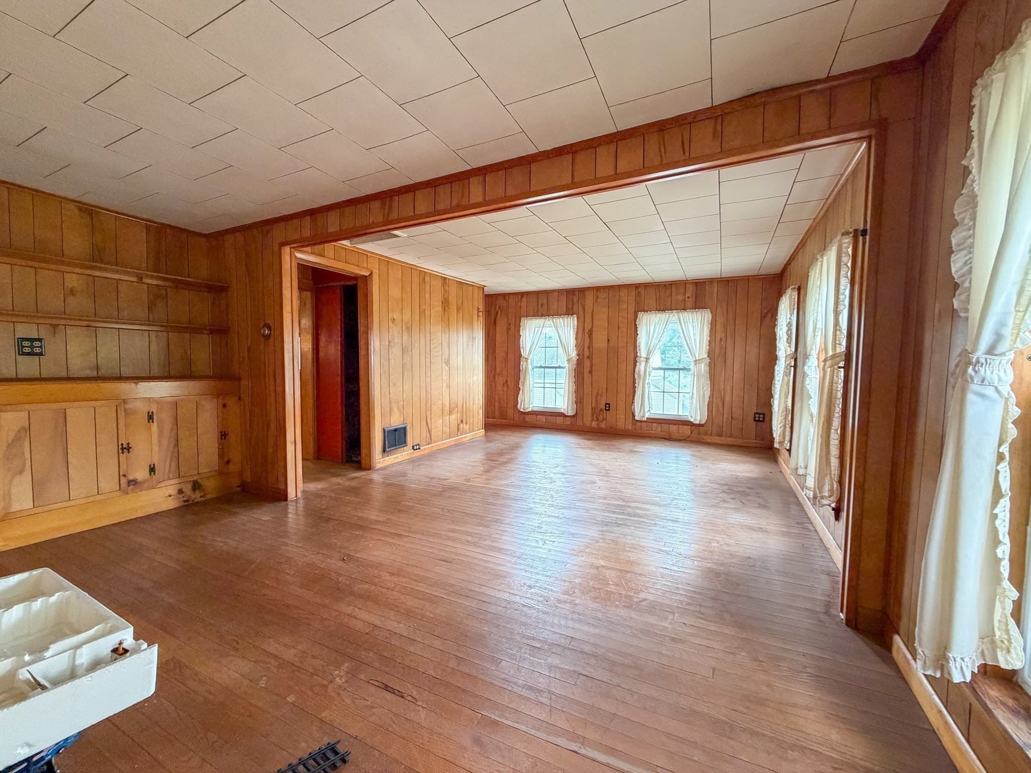 Single Family Residence at 1386 Pleasant St, Athol MA 01331, Athol, photo 17 of 33