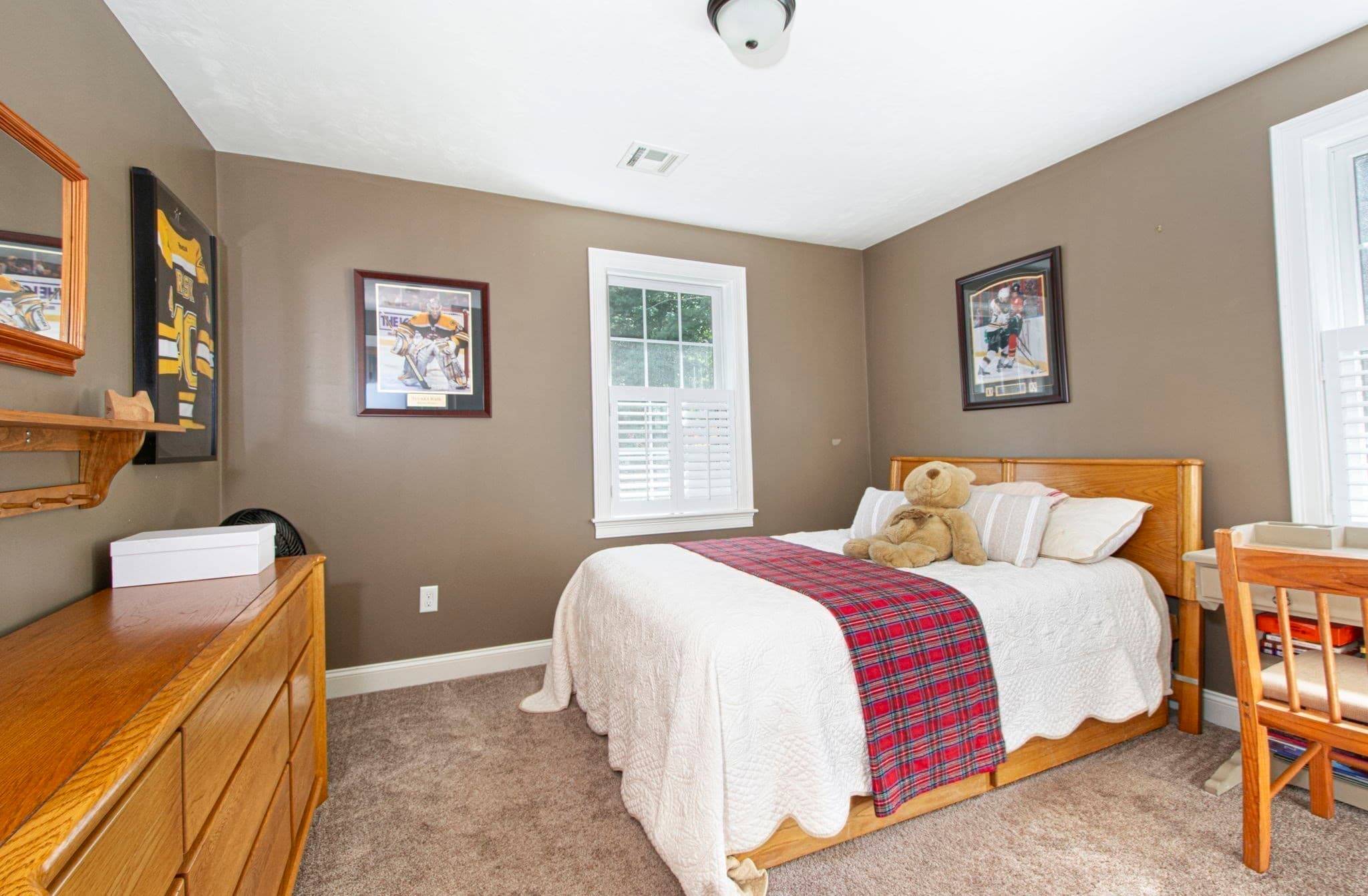 Single Family Residence at 32 Sewall St, Shrewsbury MA 01545, Shrewsbury, photo 25 of 37