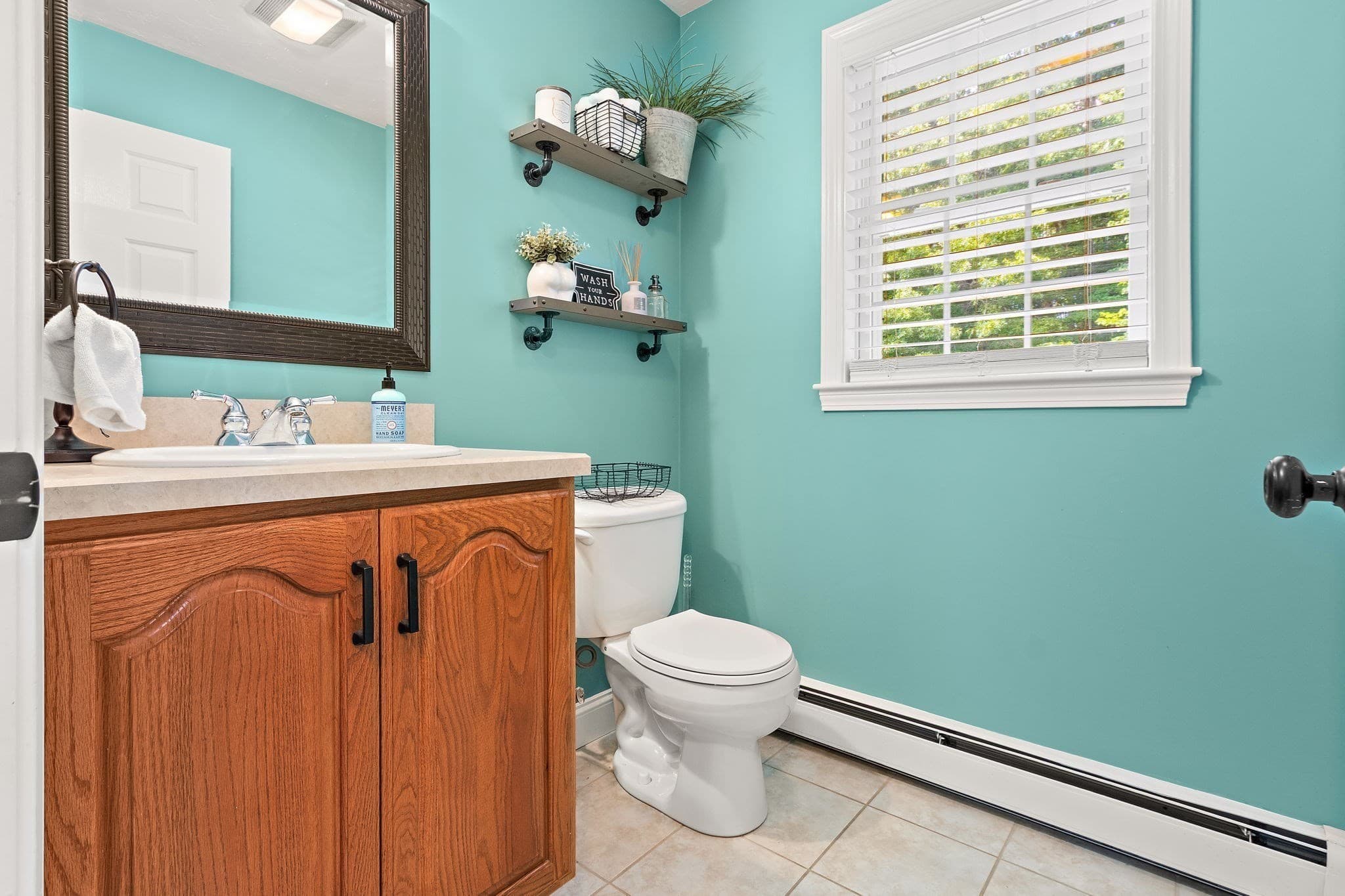 Single Family Residence at 36 Highridge Rd, Bellingham MA 02019, Bellingham, photo 11 of 29