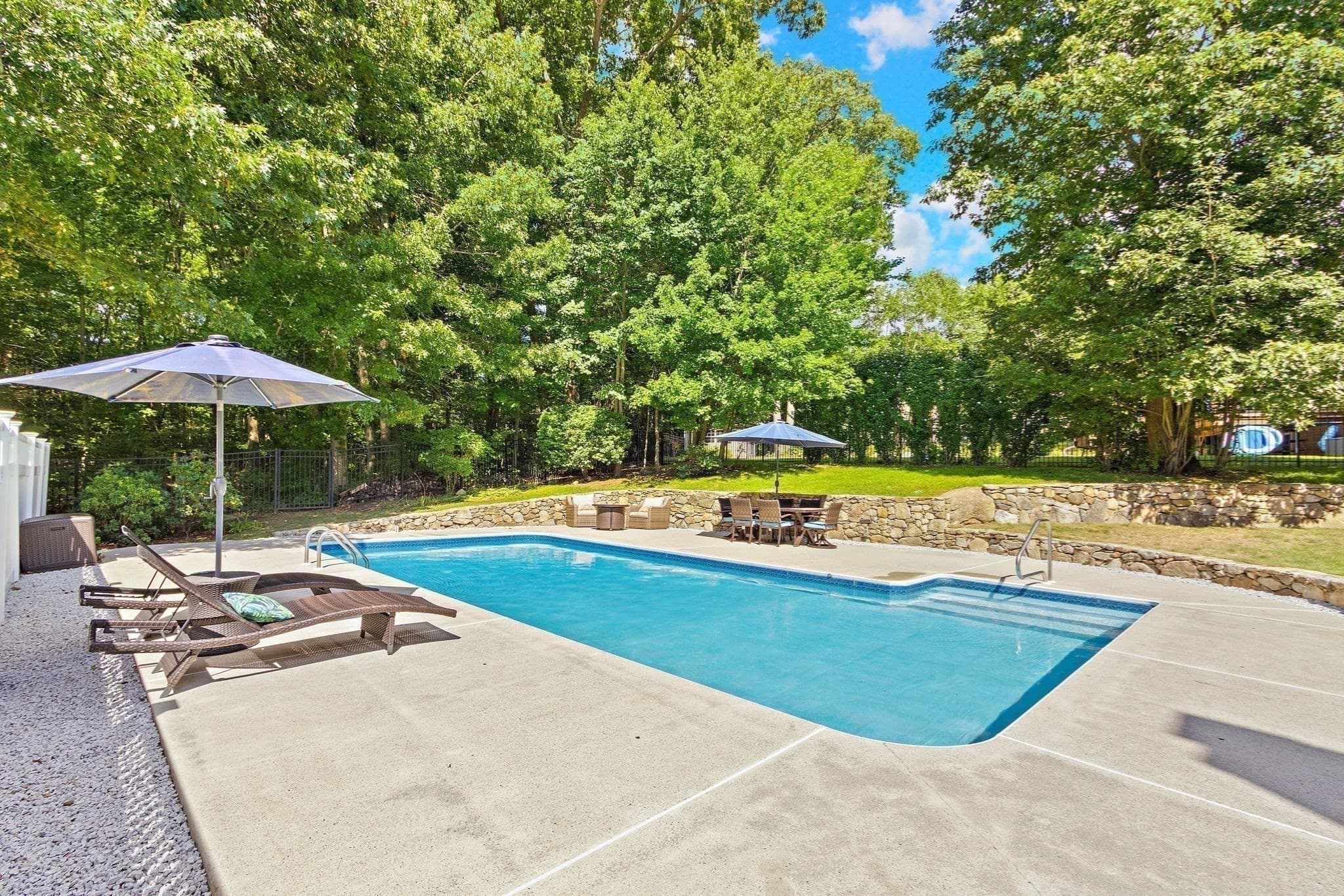 Single Family Residence at 36 Highridge Rd, Bellingham MA 02019, Bellingham, photo 25 of 29