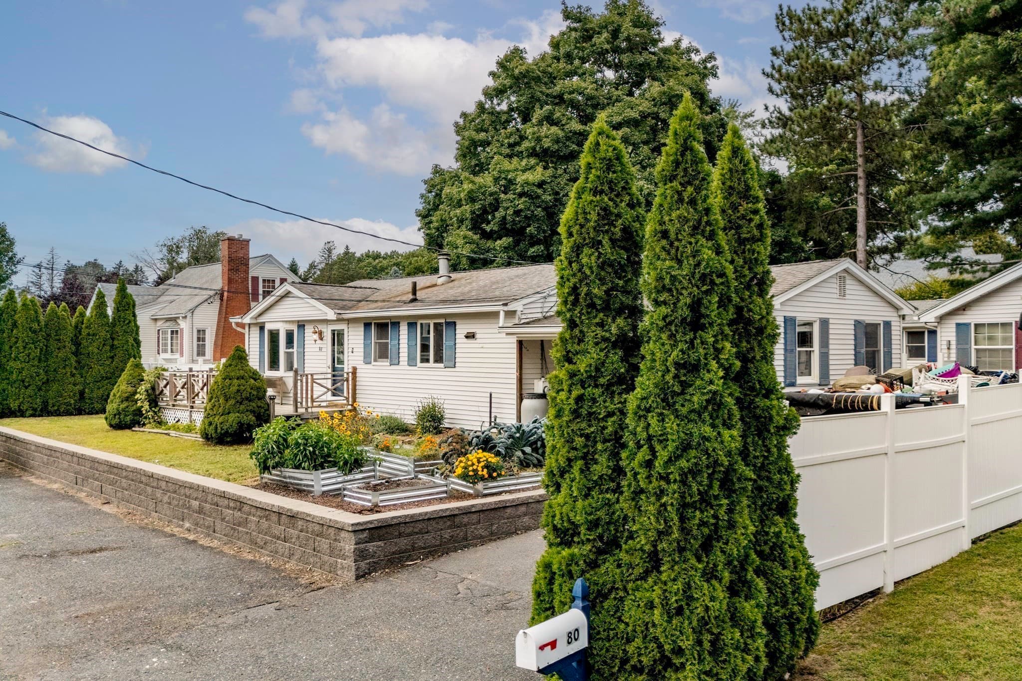 Single Family Residence at 80 Quartus St, Chicopee MA 01013, Chicopee, photo 6 of 42