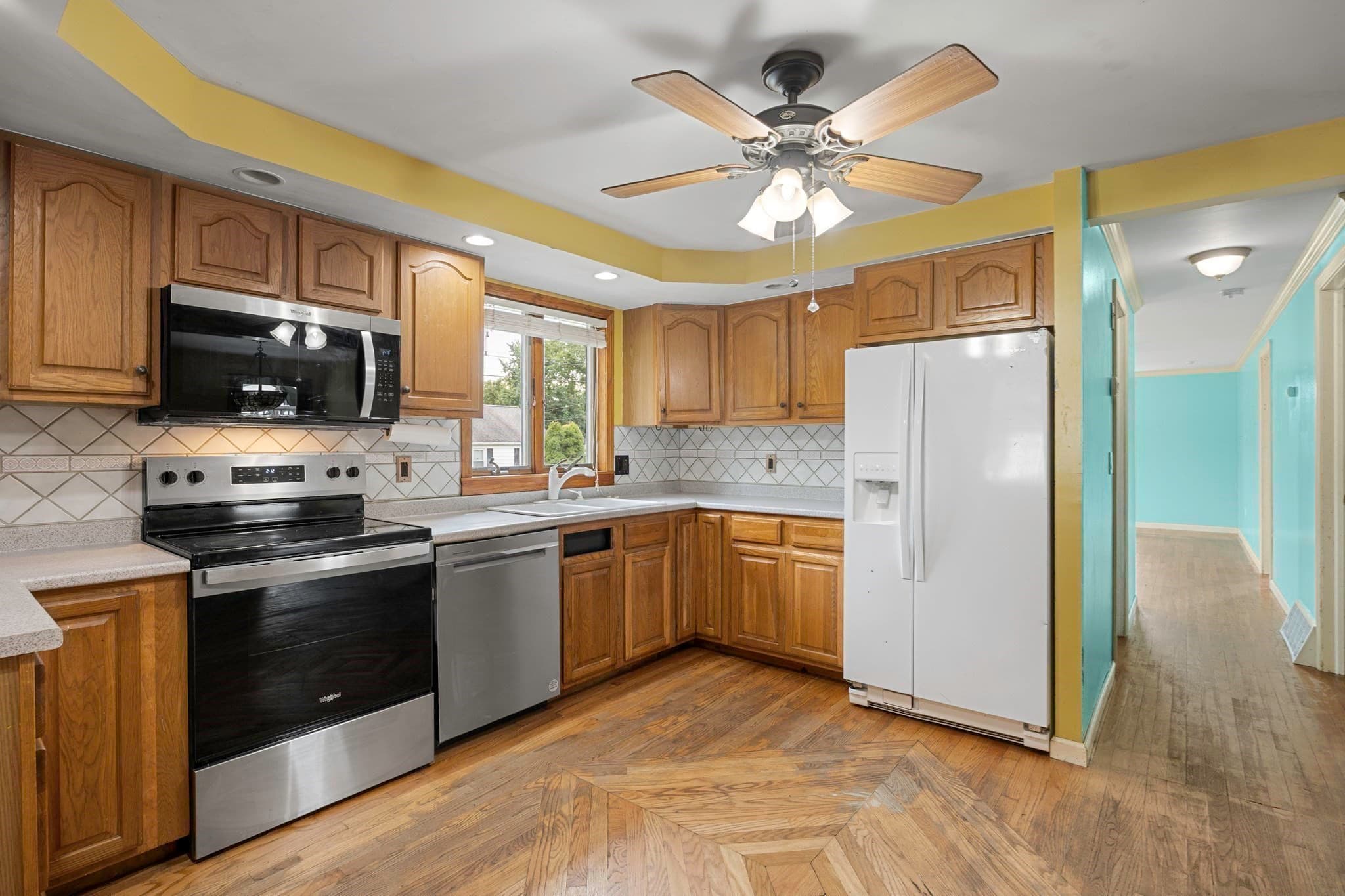 Single Family Residence at 80 Quartus St, Chicopee MA 01013, Chicopee, photo 20 of 42