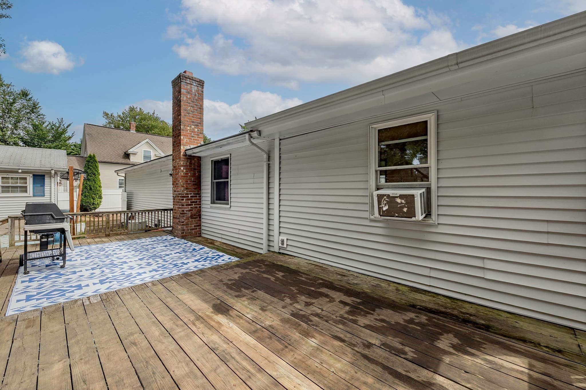 Single Family Residence at 80 Quartus St, Chicopee MA 01013, Chicopee, photo 14 of 42
