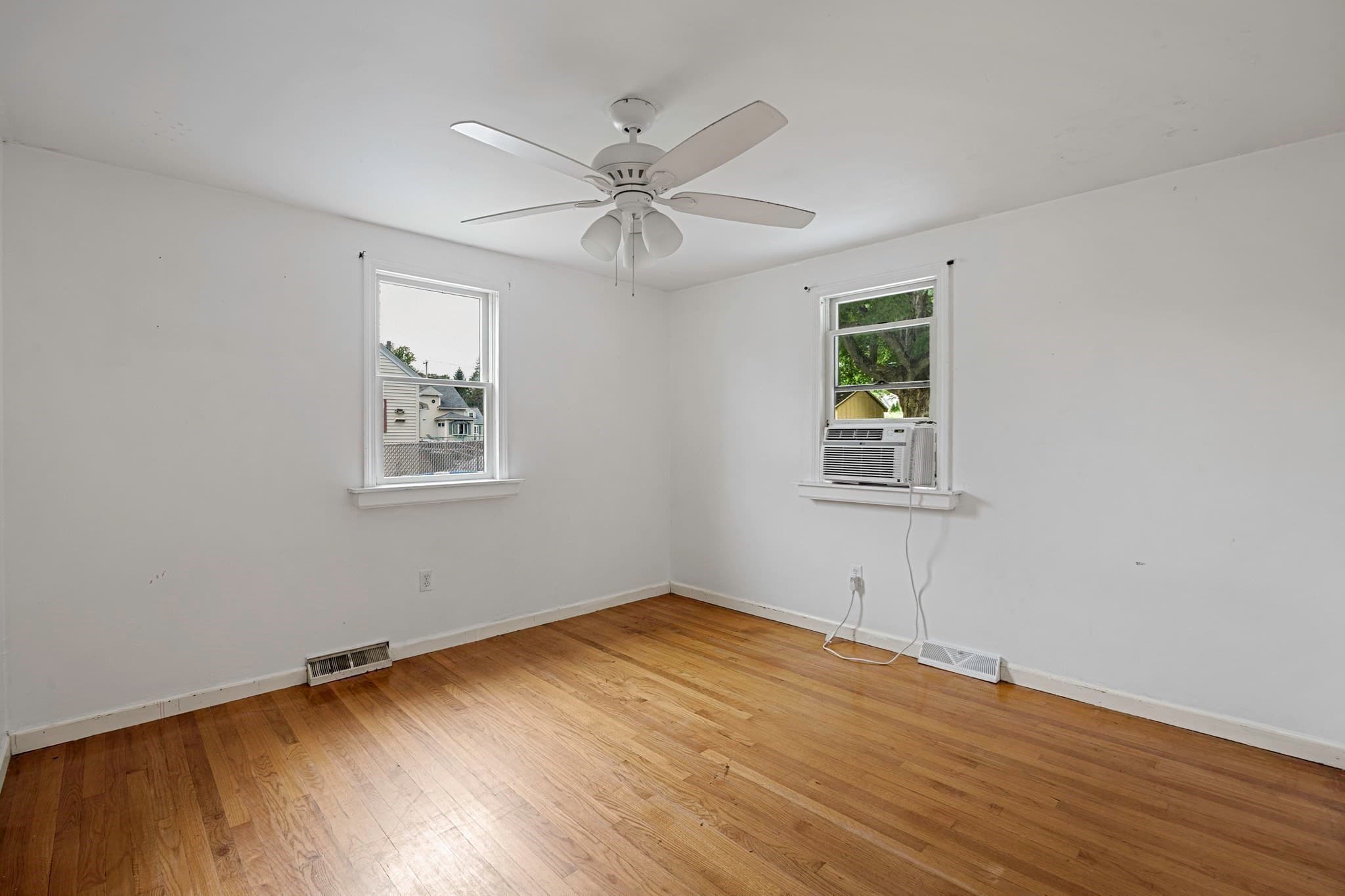 Single Family Residence at 80 Quartus St, Chicopee MA 01013, Chicopee, photo 29 of 42