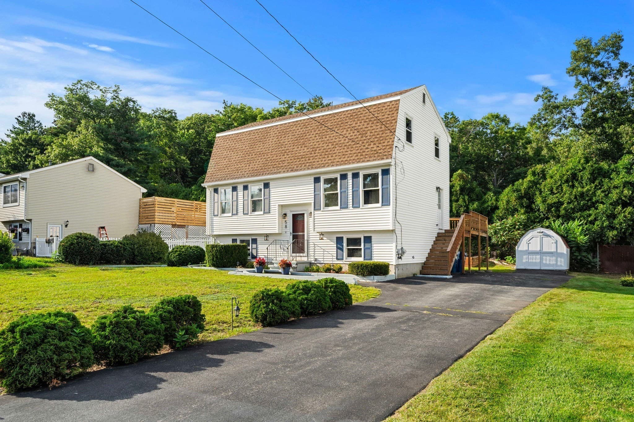 58 Cinnamon Circle, Tewksbury MA 01876