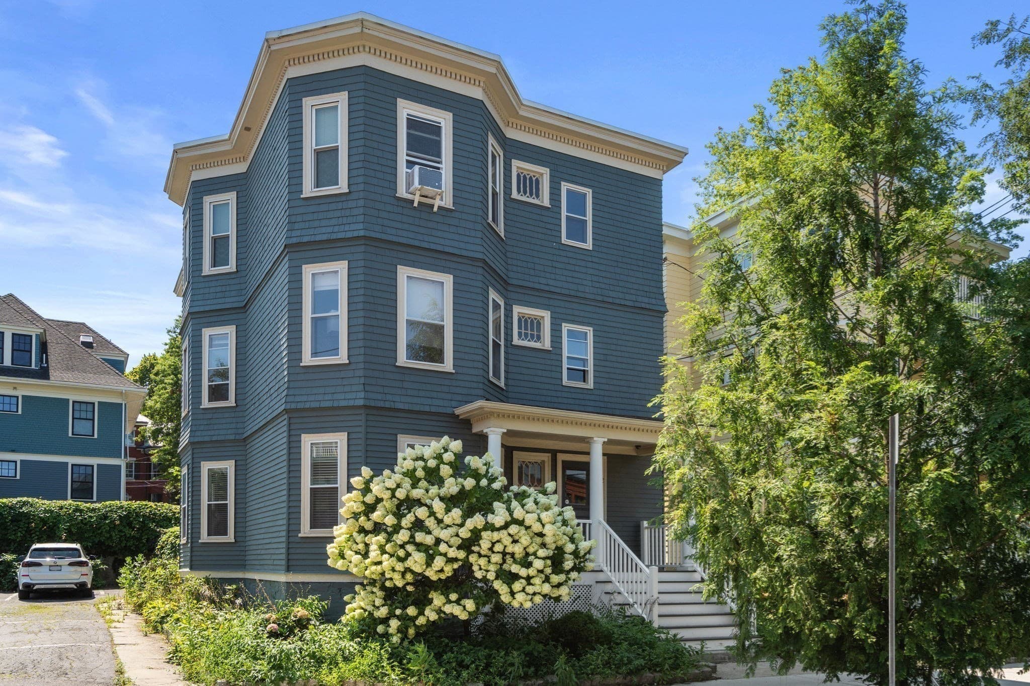 3 Family at 2 Cambridge Ter, Cambridge MA 02140, Cambridge, photo 14 of 27