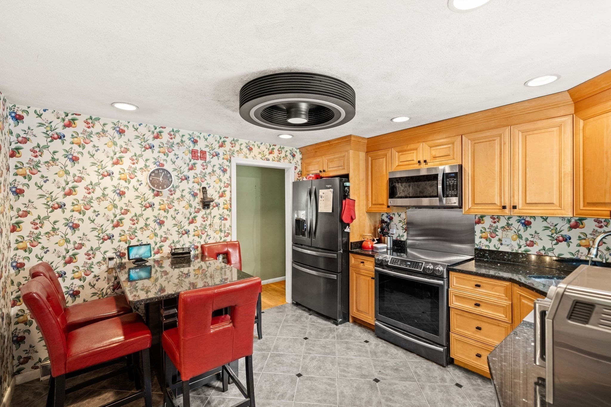 Single Family Residence at 240 Central St, North Reading MA 01864, North Reading, photo 9 of 40