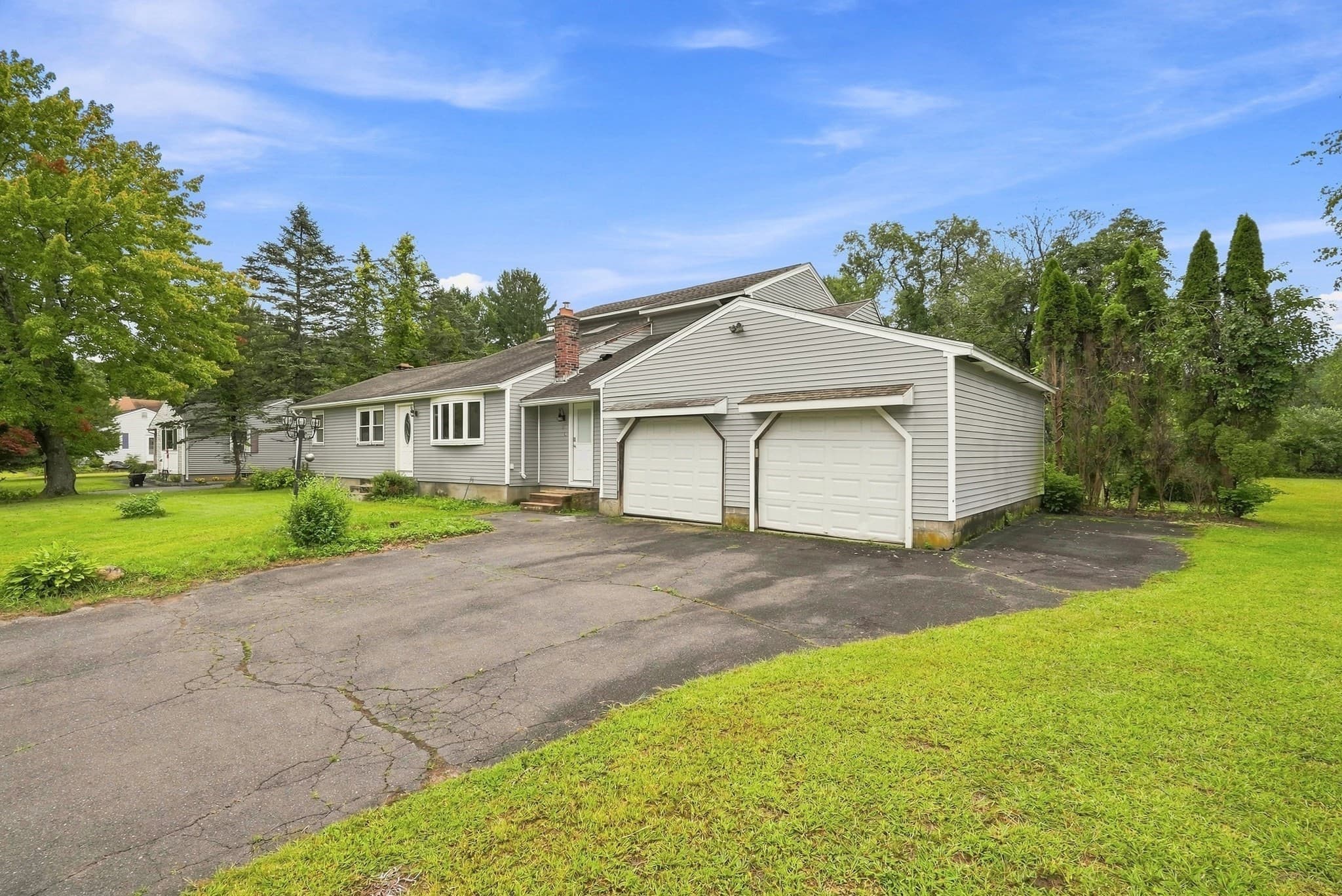 Single Family Residence at 45 Campbell Dr, Easthampton MA 01027, Easthampton, photo 2 of 41