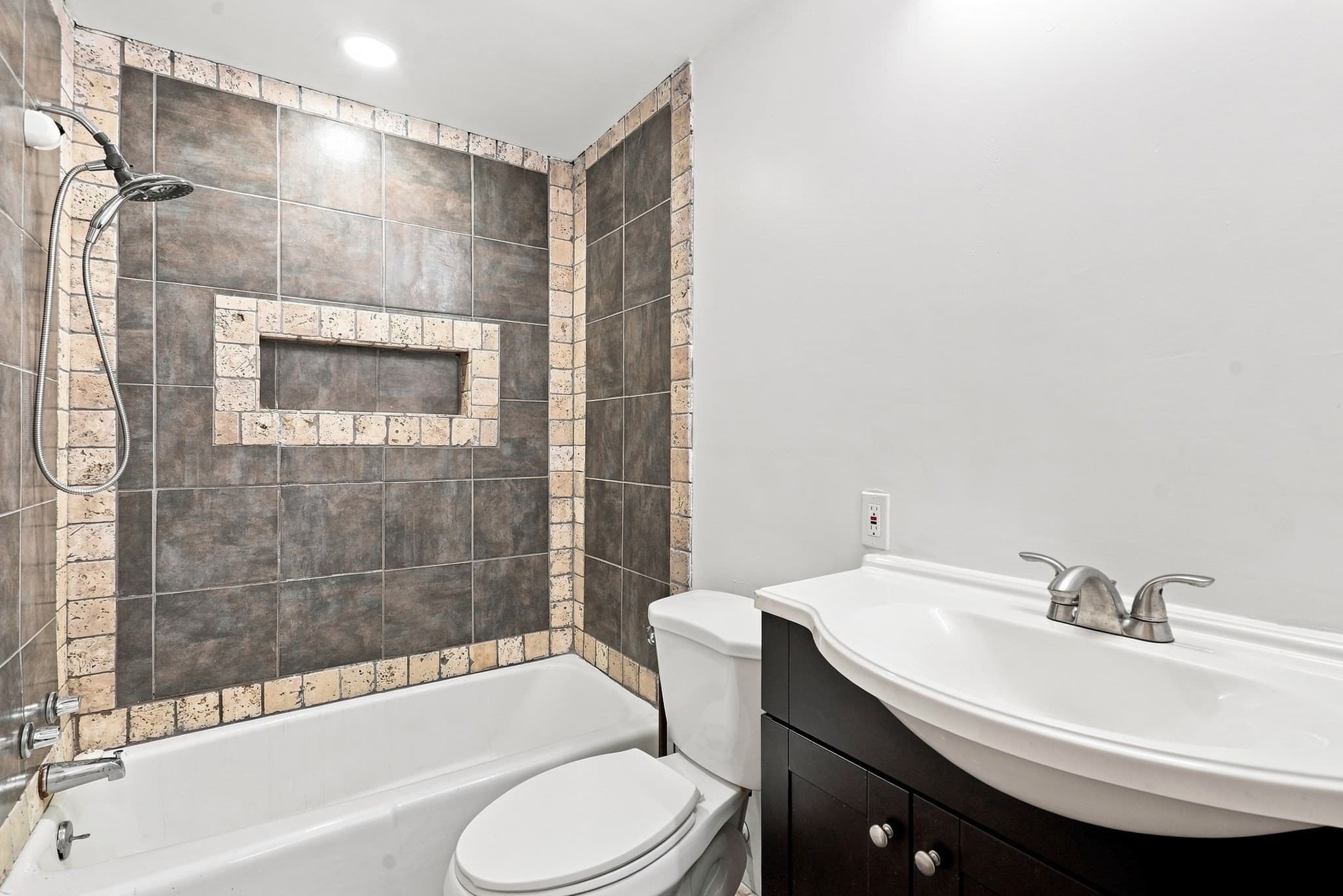 Single Family Residence at 45 Campbell Dr, Easthampton MA 01027, Easthampton, photo 19 of 41