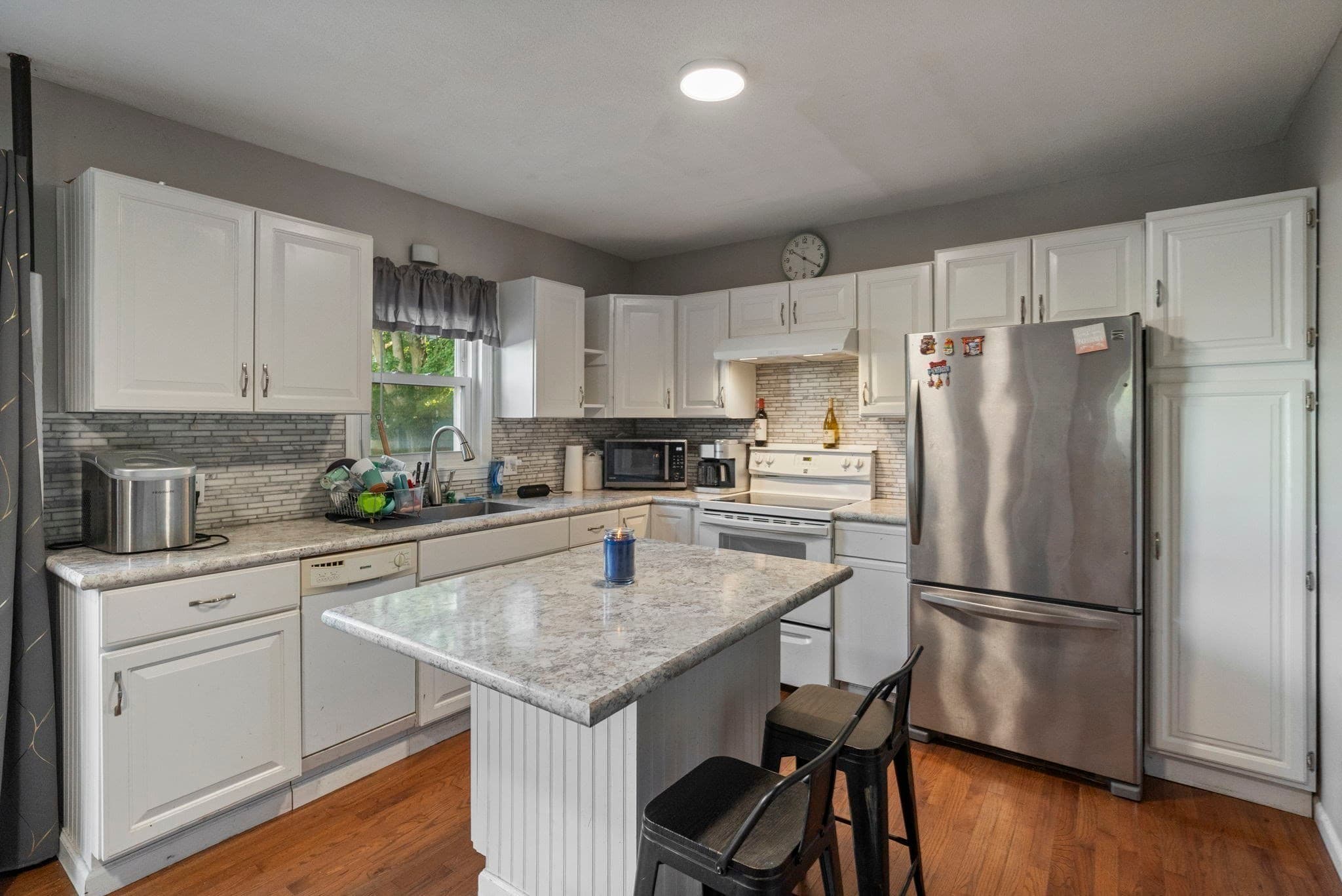 Single Family Residence at 13 Cook St, Holyoke MA 01040, Holyoke, photo 8 of 42