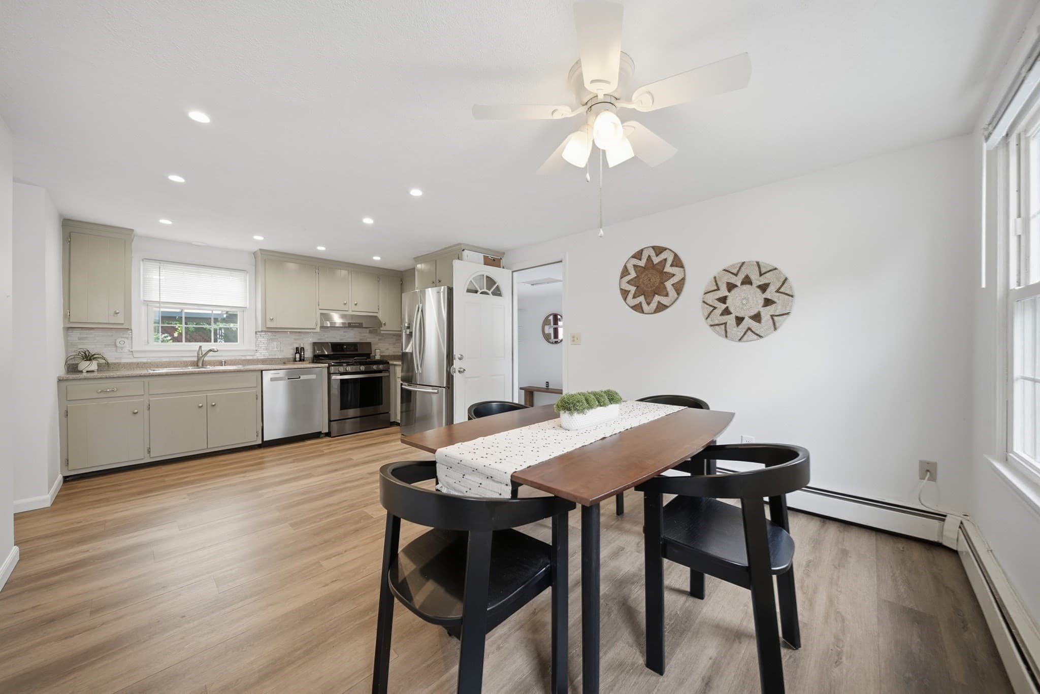 Single Family Residence at 76 Mount Pleasant, Lowell MA 01850, Lowell, photo 12 of 41