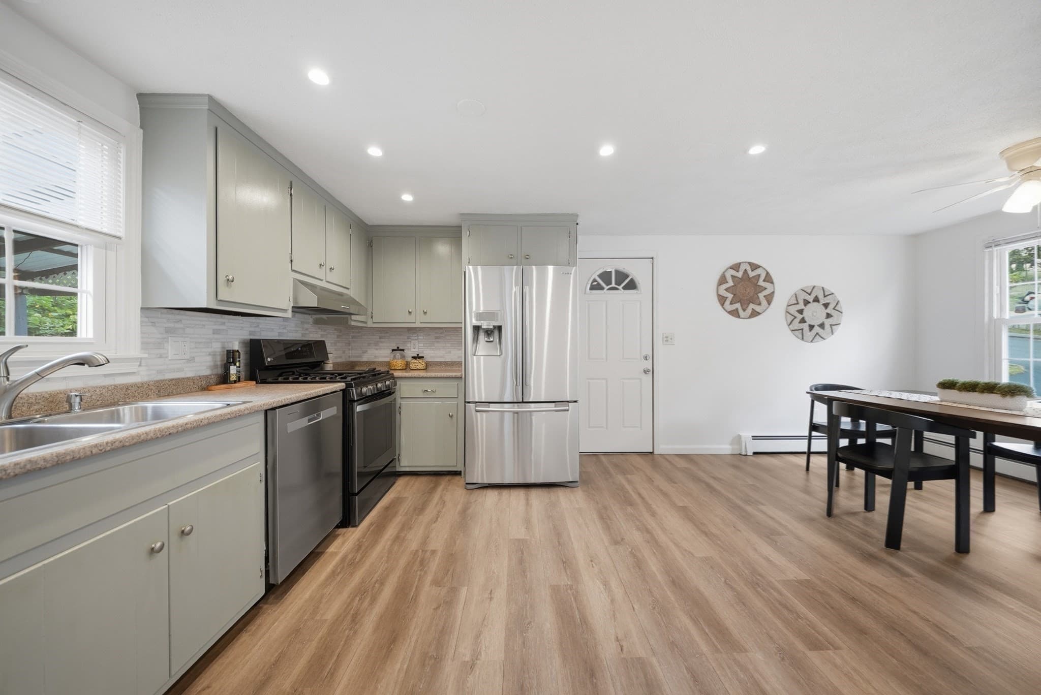 Single Family Residence at 76 Mount Pleasant, Lowell MA 01850, Lowell, photo 14 of 41