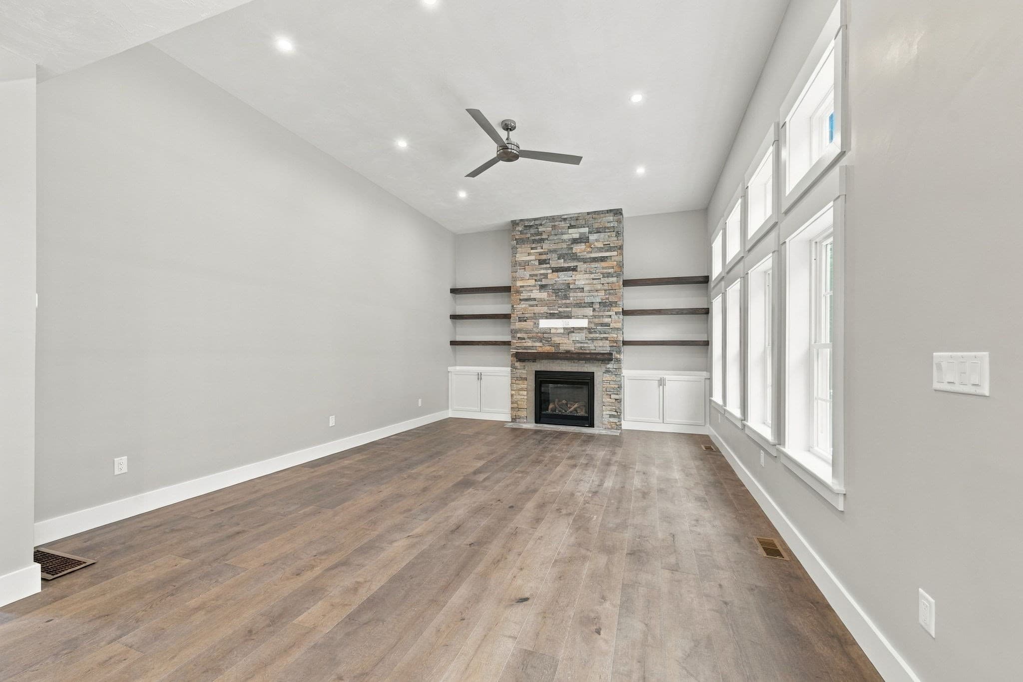 Single Family Residence at 9 Southworth Street, Lakeville MA 02347, photo 16 of 42
