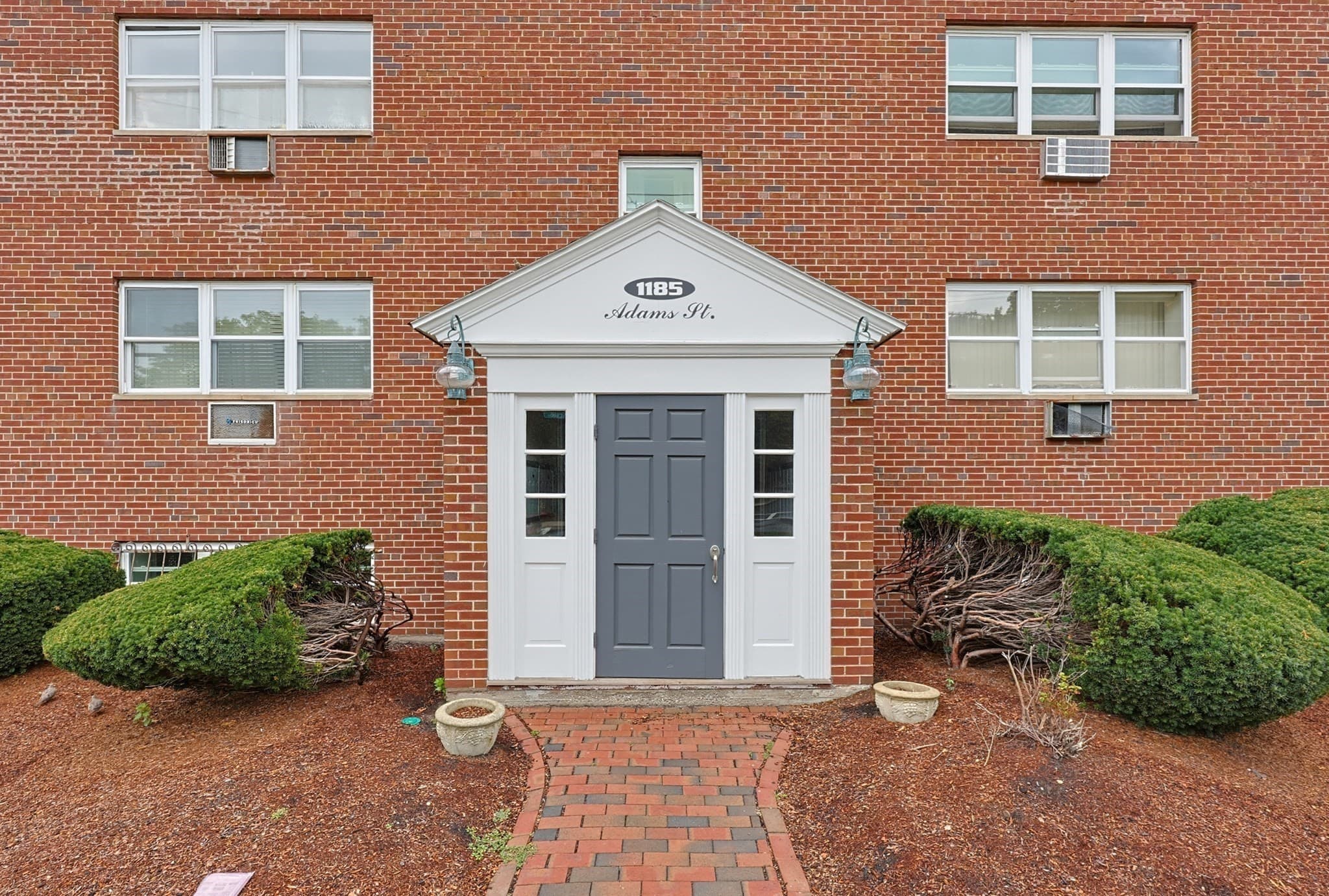 Condominium at 1185 Adams St # 17, Boston MA 02124, Boston, photo 2 of 25