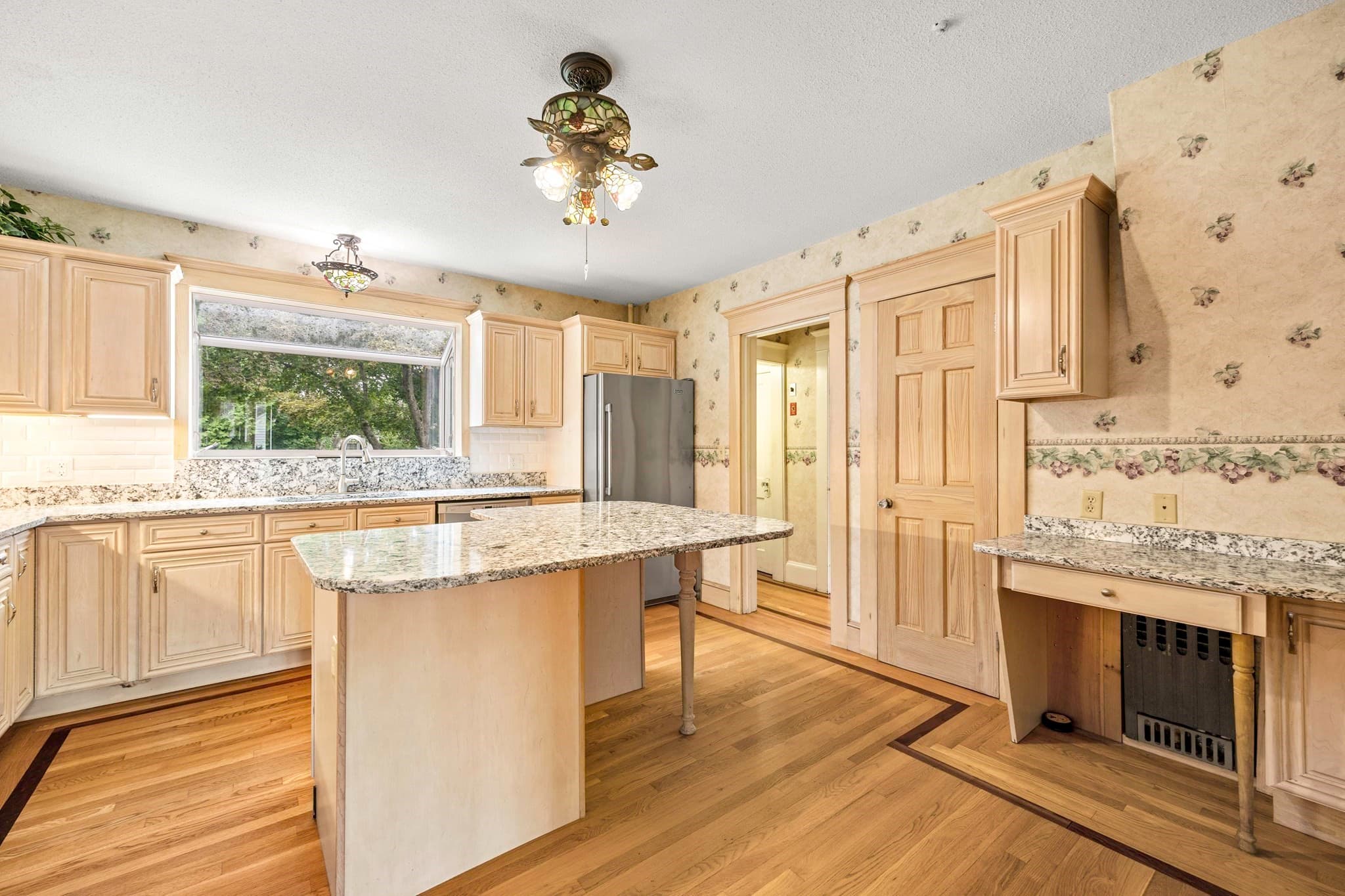 Single Family Residence at 69 East St, South Hadley MA 01075, South Hadley, photo 17 of 38