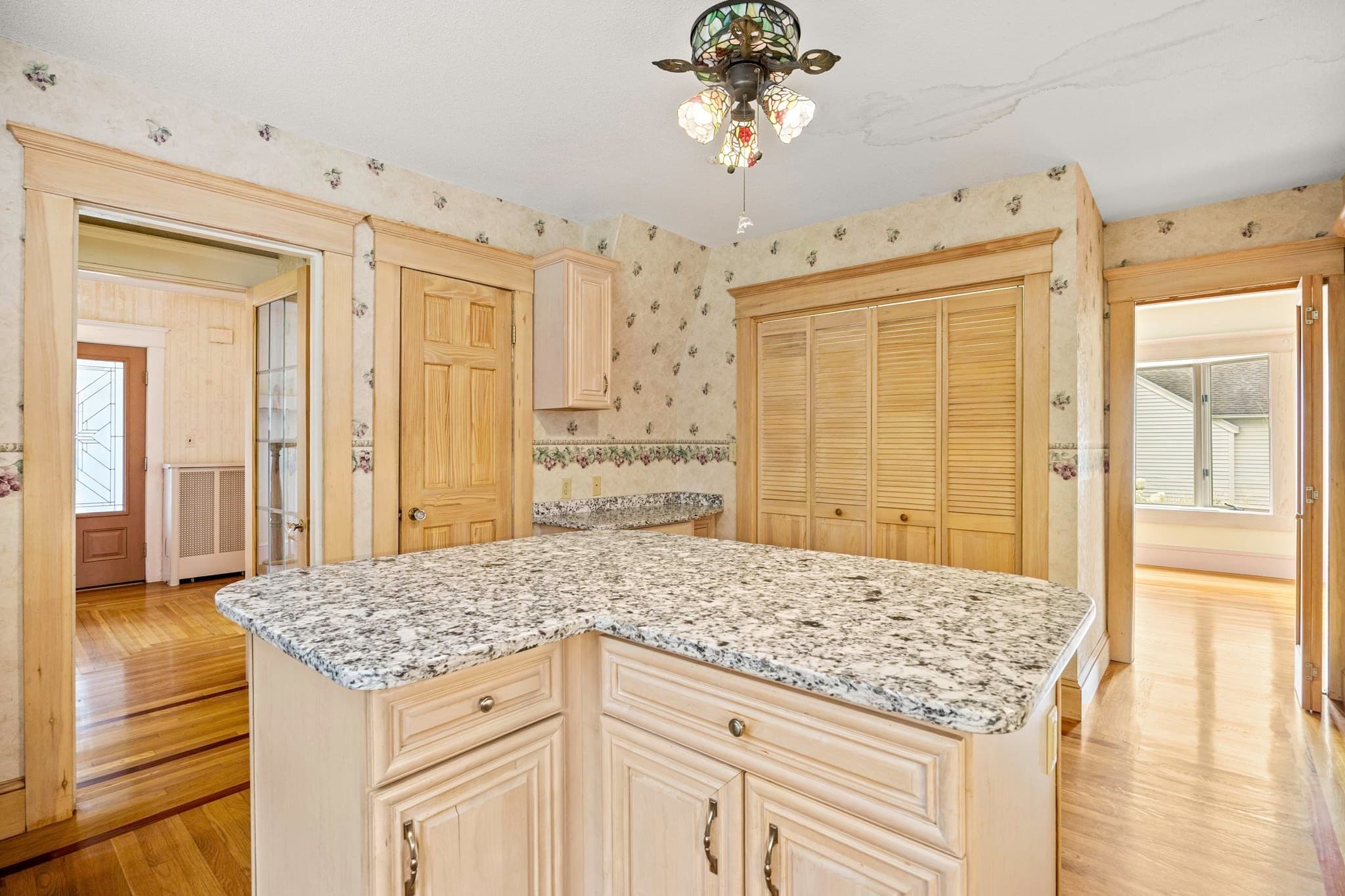 Single Family Residence at 69 East St, South Hadley MA 01075, South Hadley, photo 16 of 38
