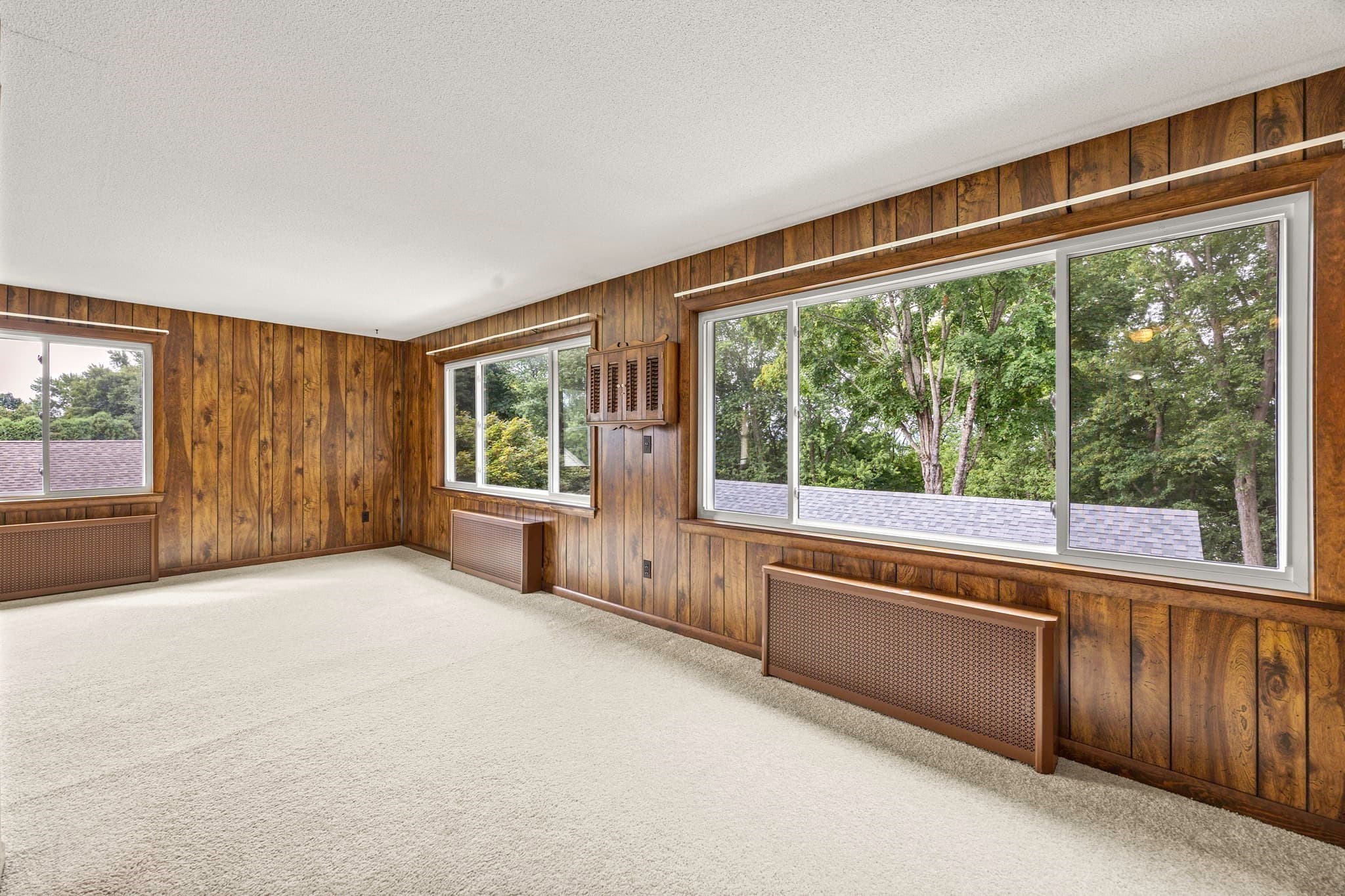 Single Family Residence at 69 East St, South Hadley MA 01075, South Hadley, photo 20 of 38