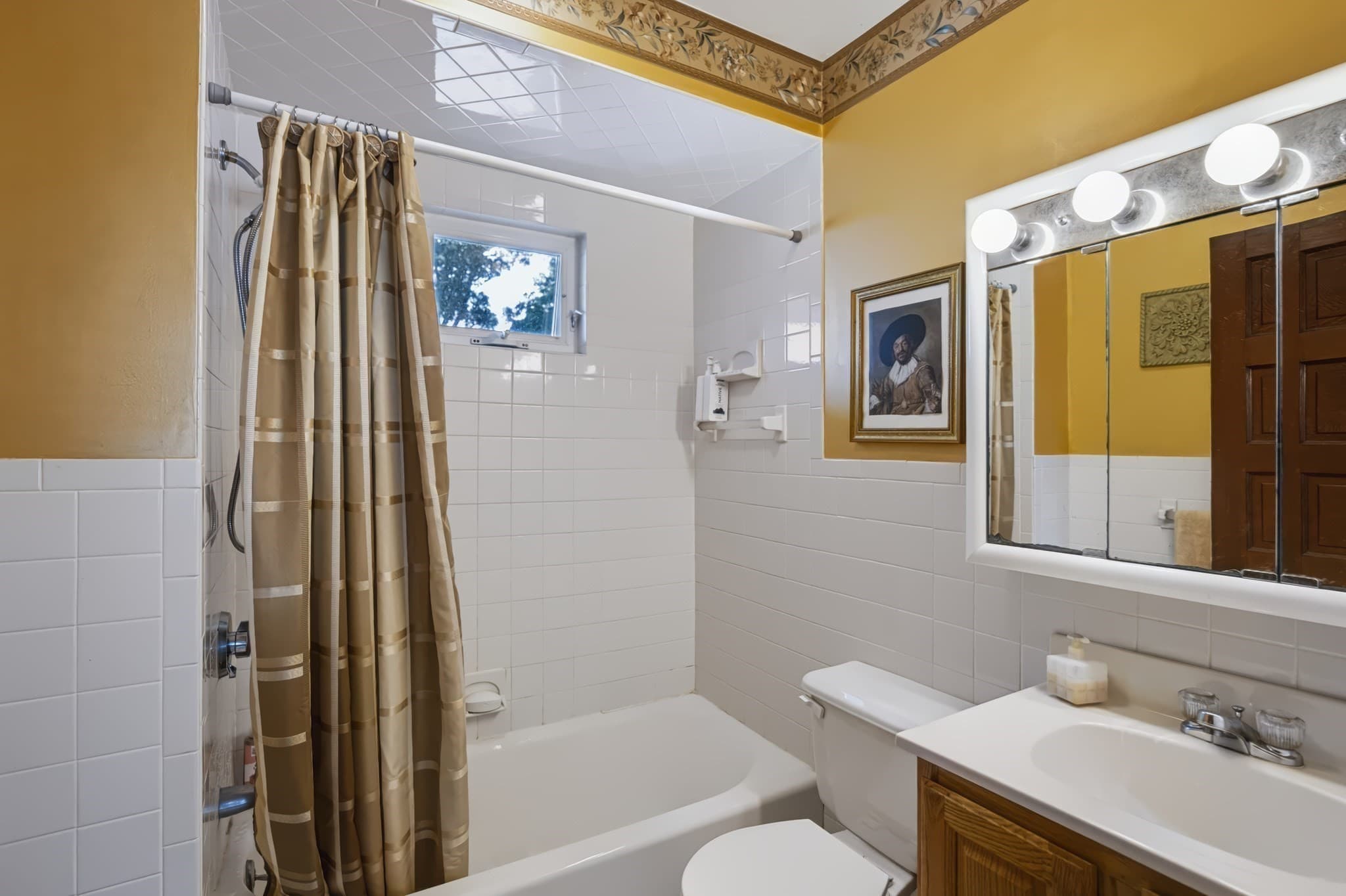 Single Family Residence at 52 Vane St, Quincy MA 02171, photo 22 of 42