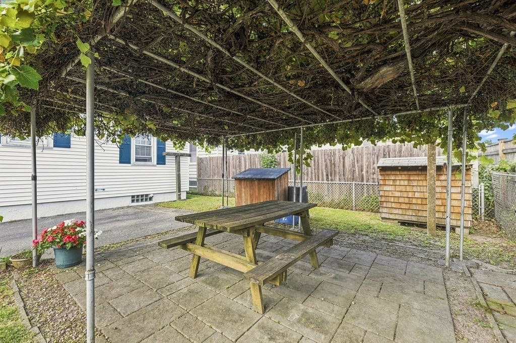 Single Family Residence at 5 Brewster St, New Bedford MA 02745, New Bedford, photo 28 of 32