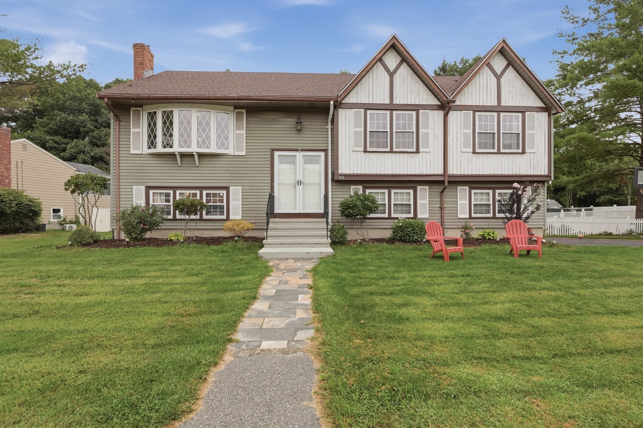 116 Kensington St, Braintree MA 02184