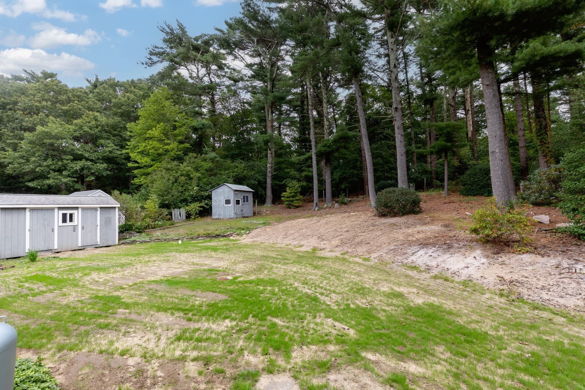 Single Family Residence at 24 Fresh Pond Cir, Plymouth MA 02360, Plymouth, photo 32 of 37