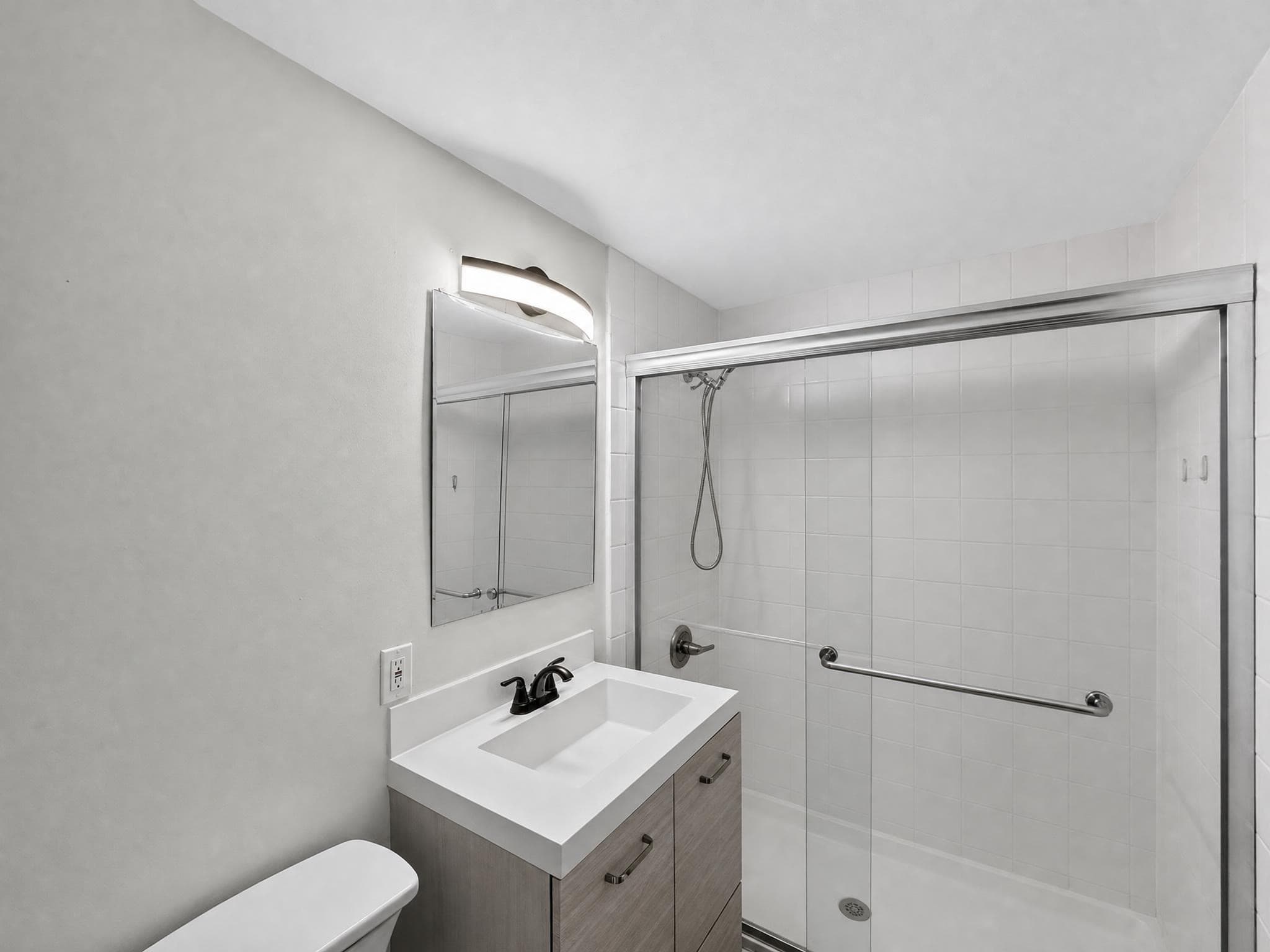 Condominium at 100 Grand View Ave # 7B, Quincy MA 02170, Quincy, photo 17 of 30