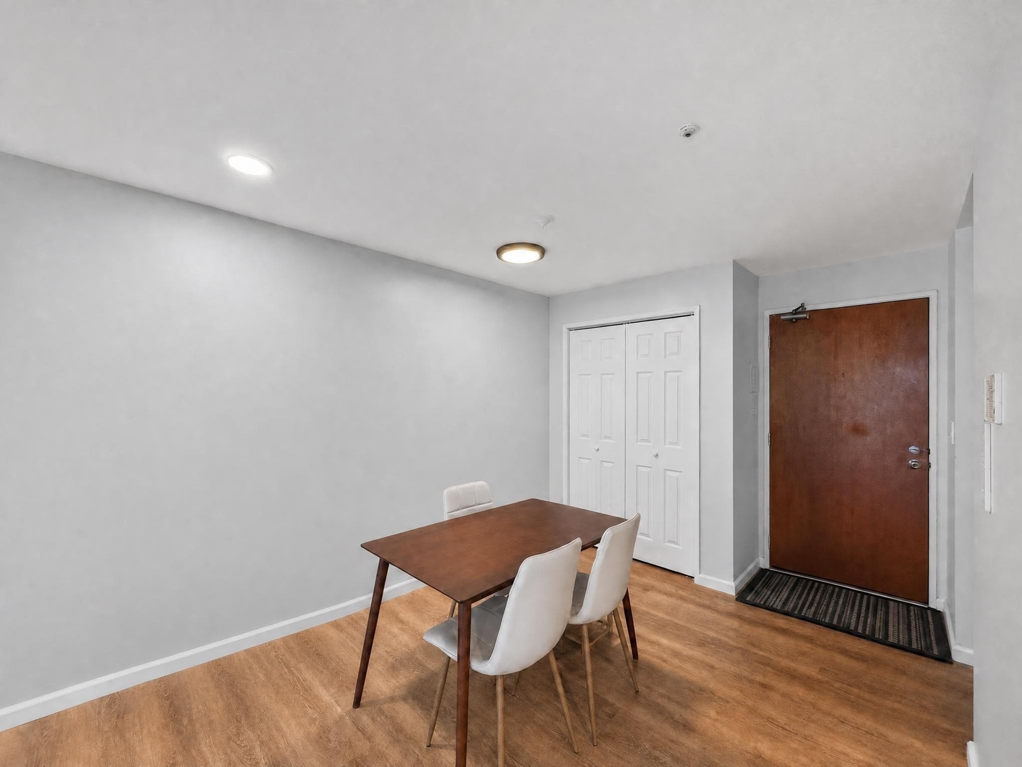 Condominium at 100 Grand View Ave # 7B, Quincy MA 02170, Quincy, photo 9 of 30